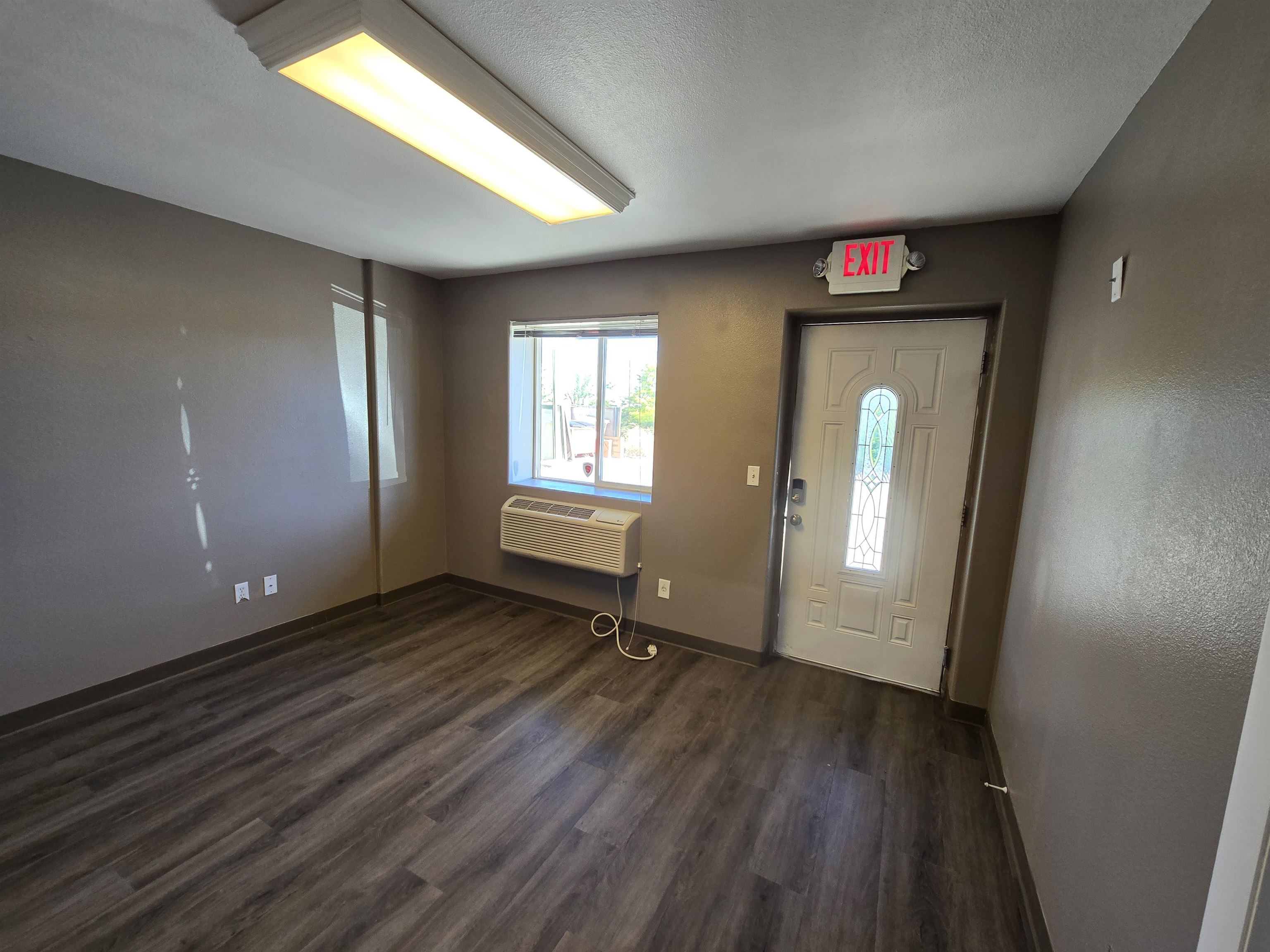 802 1st Avenue Unit: B