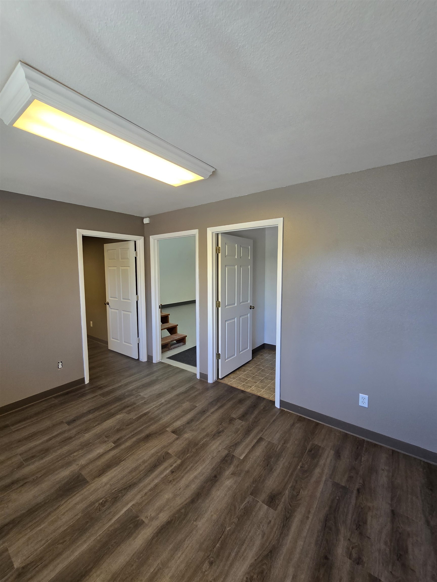 802 1st Avenue Unit: B