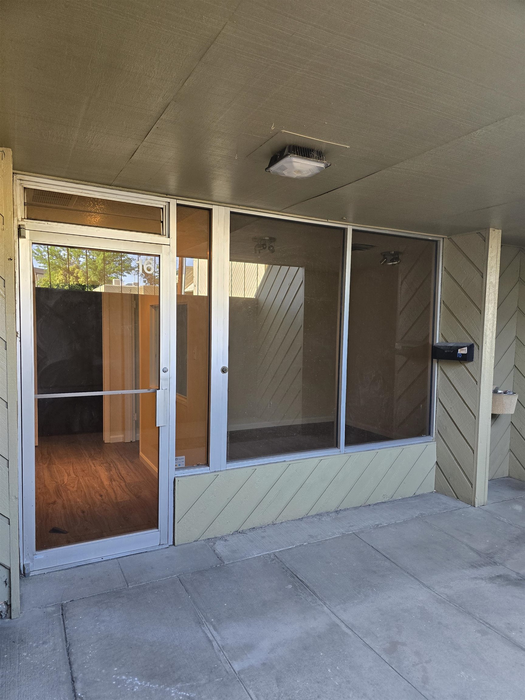 1000 N 9th Street Unit: 16