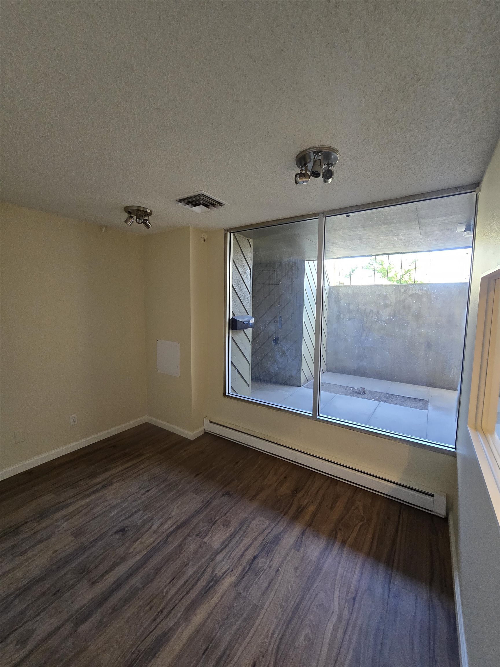 1000 N 9th Street Unit: 16