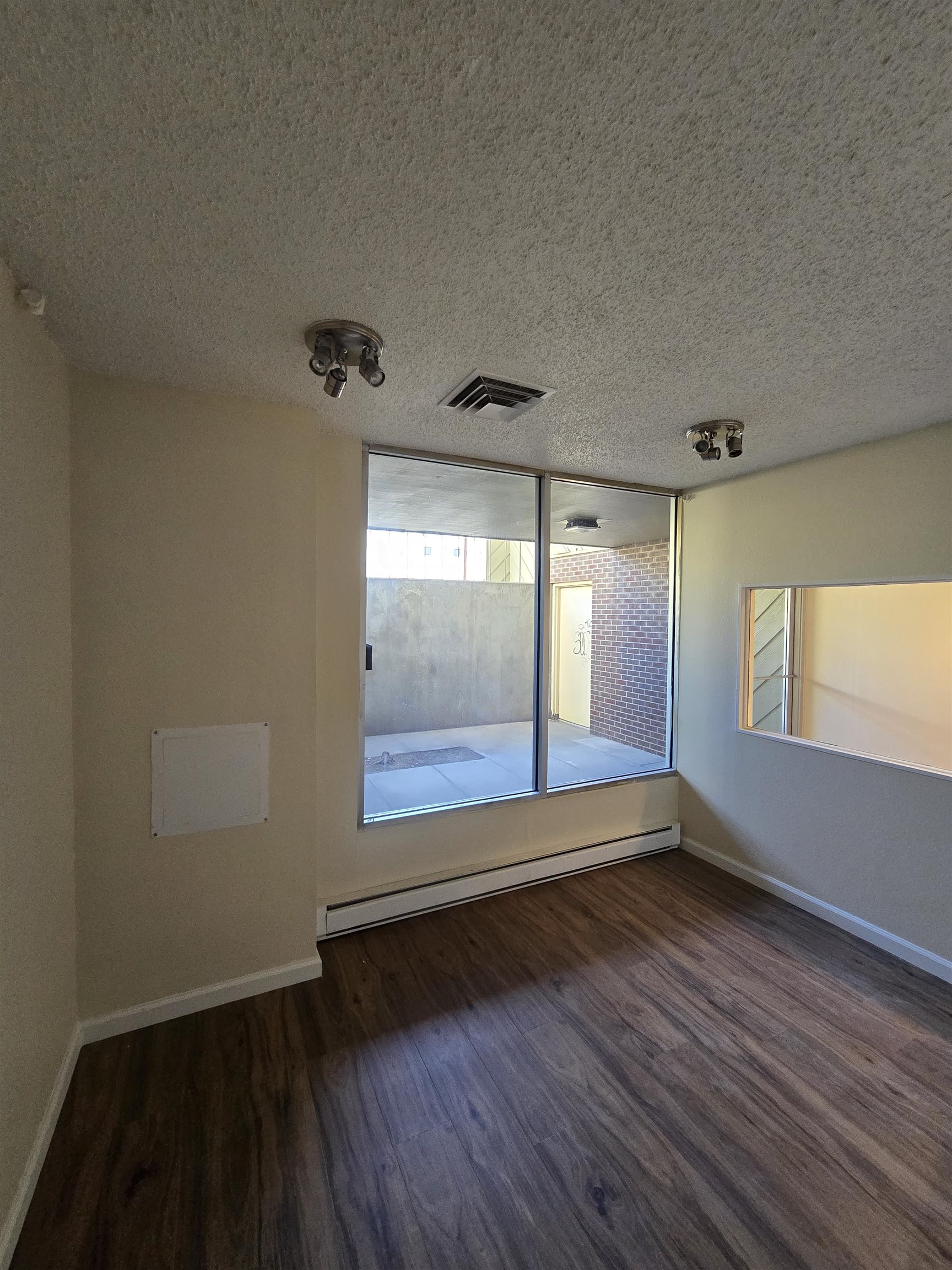 1000 N 9th Street Unit: 16