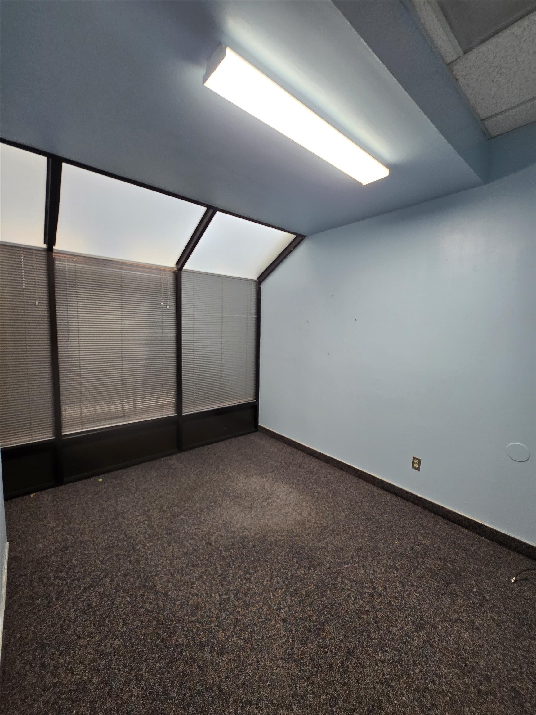 2829 North Avenue Unit: 209