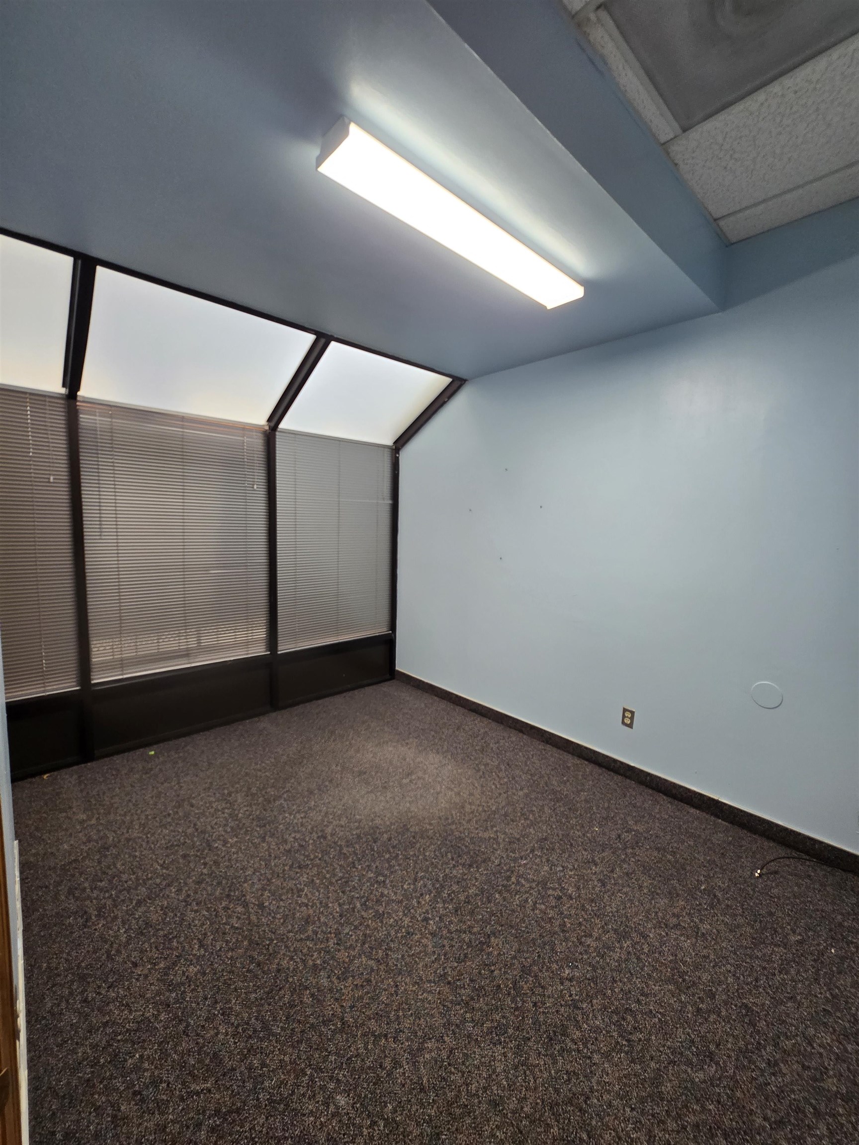 2829 North Avenue Unit: 209