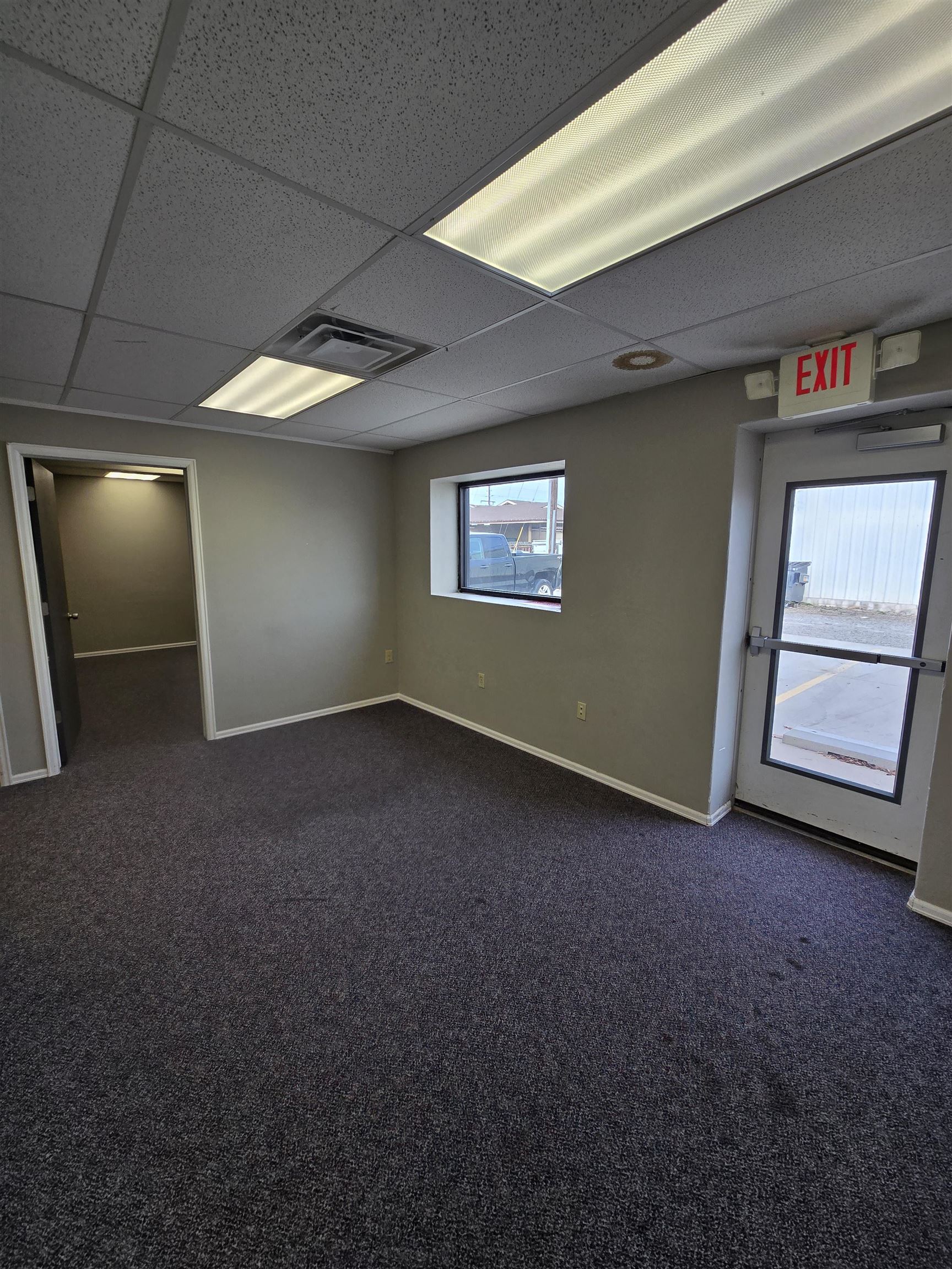 529 E Grand Avenue Unit: D