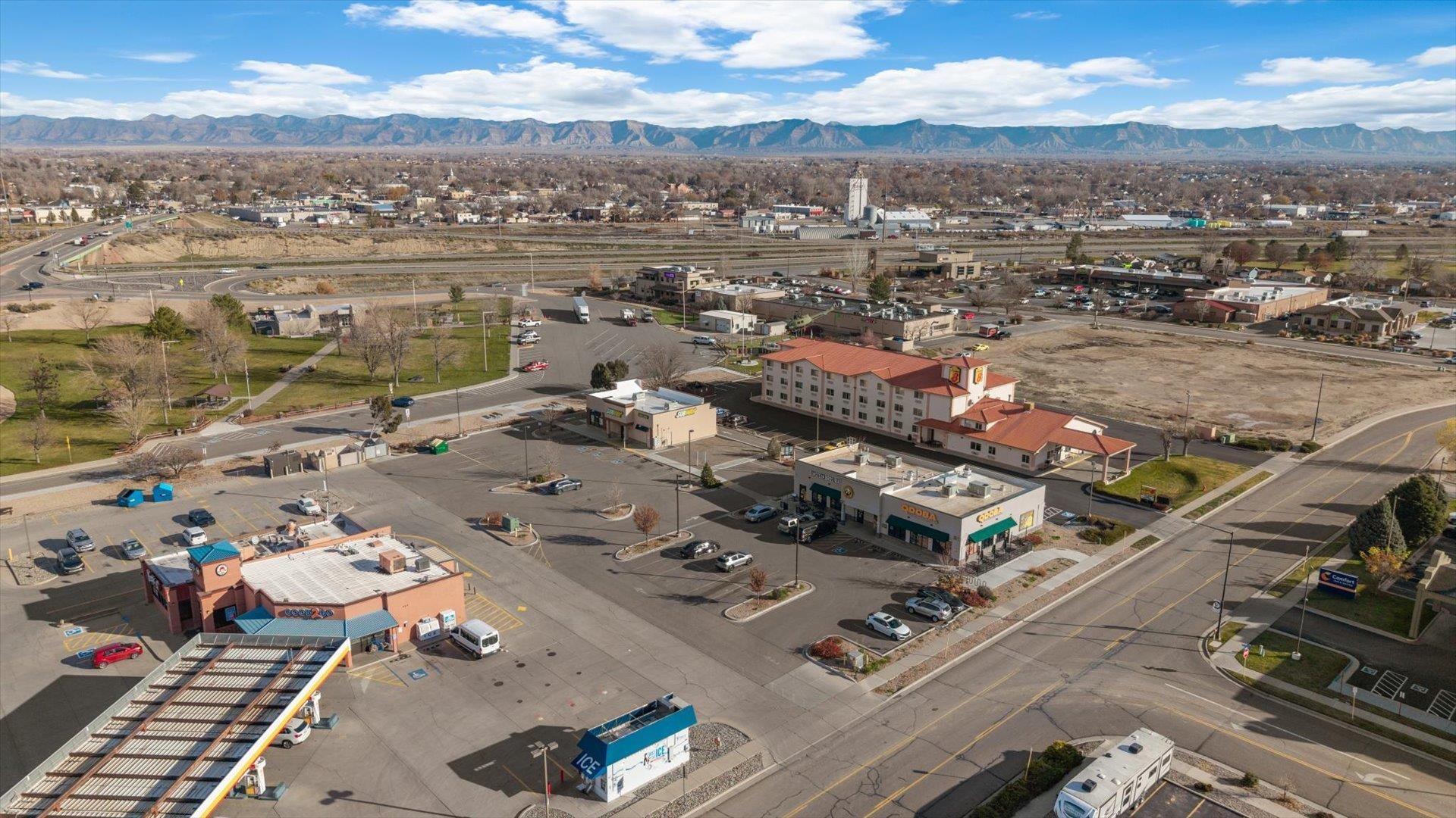 401 Jurassic Avenue Unit: A-B
