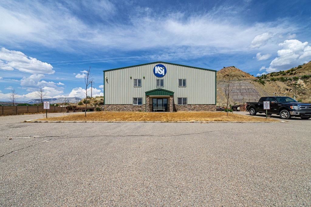 688 45 Road