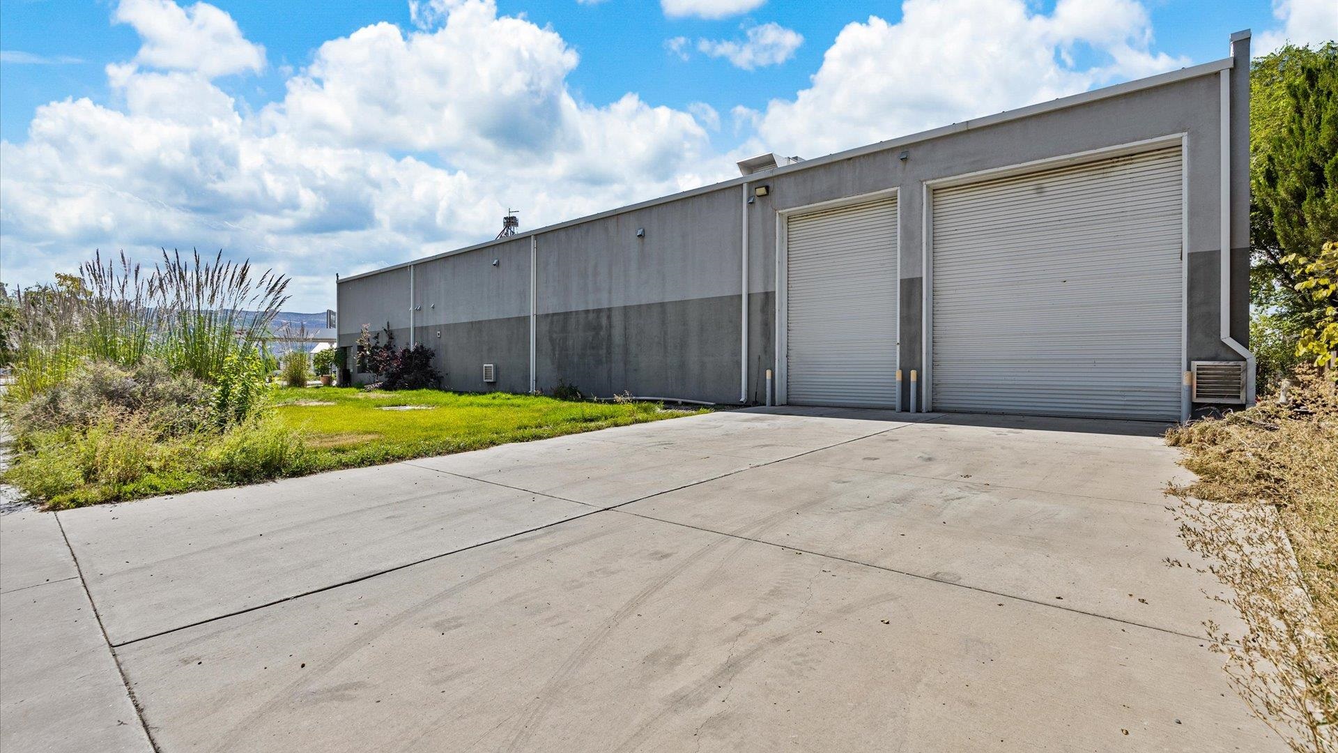 221 Highway 6&50 Unit: Warehouse