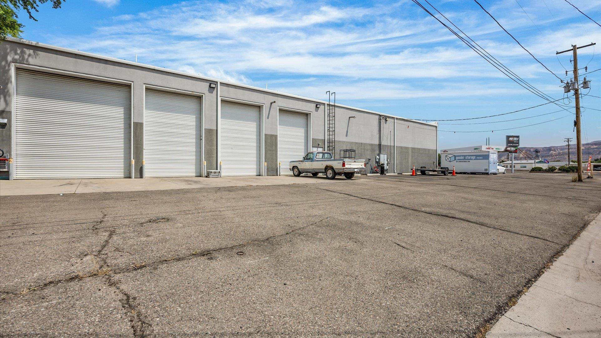 221 Highway 6&50 Unit: Warehouse