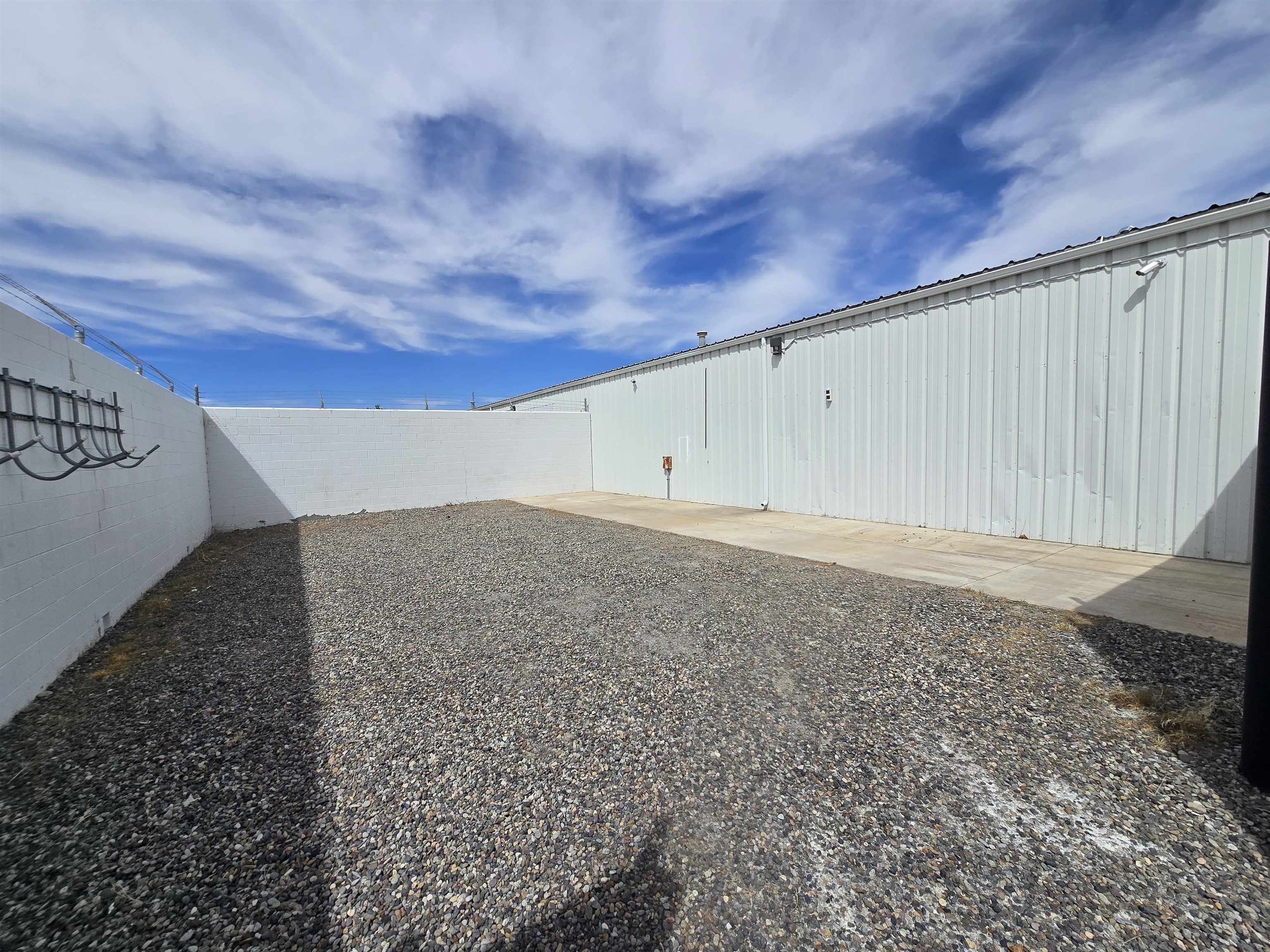 2375 Leland Avenue Unit: Yard