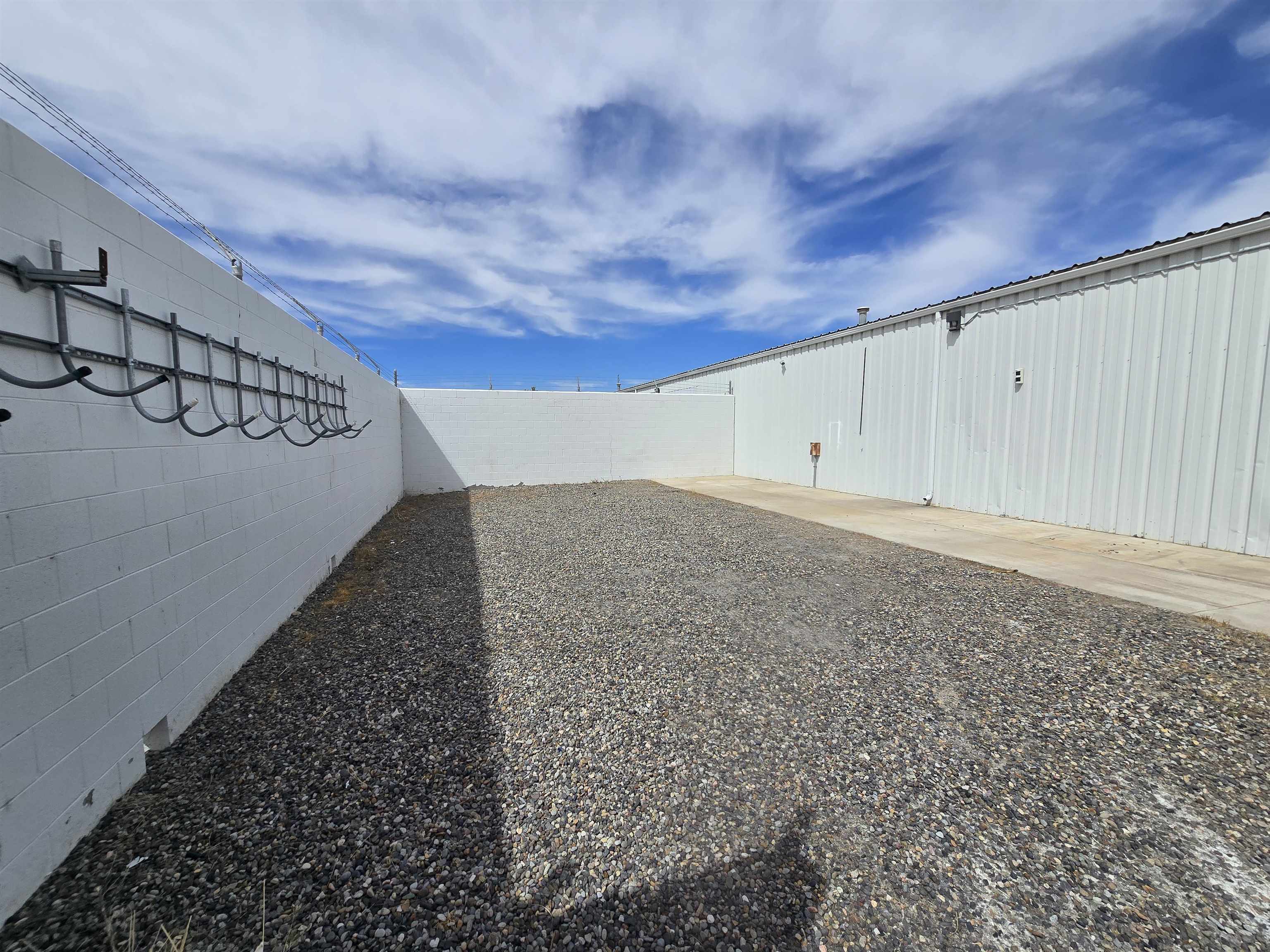 2375 Leland Avenue Unit: Yard