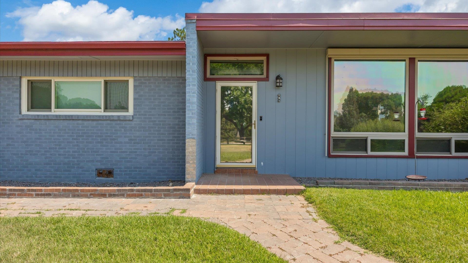 688 Stepaside Drive
