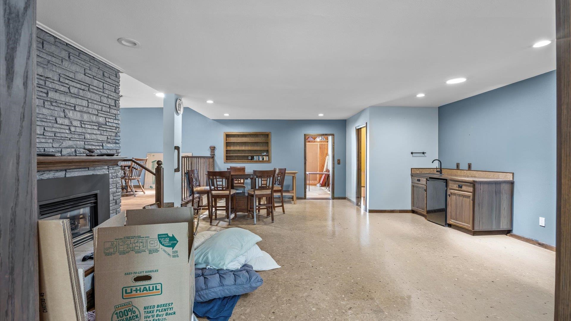 688 Stepaside Drive