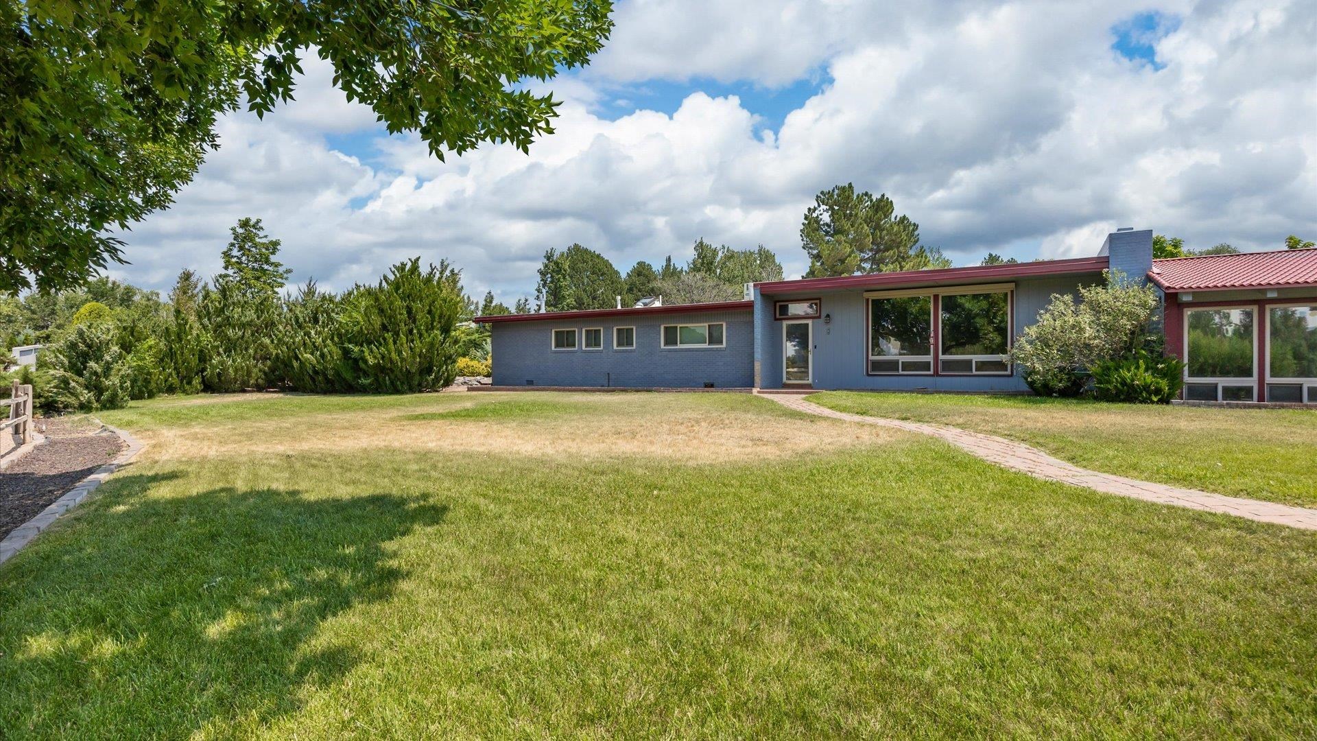 688 Stepaside Drive