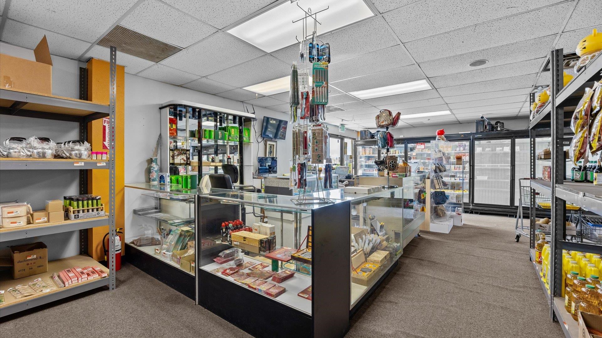 2493 Highway 6&50 Unit: 5&6