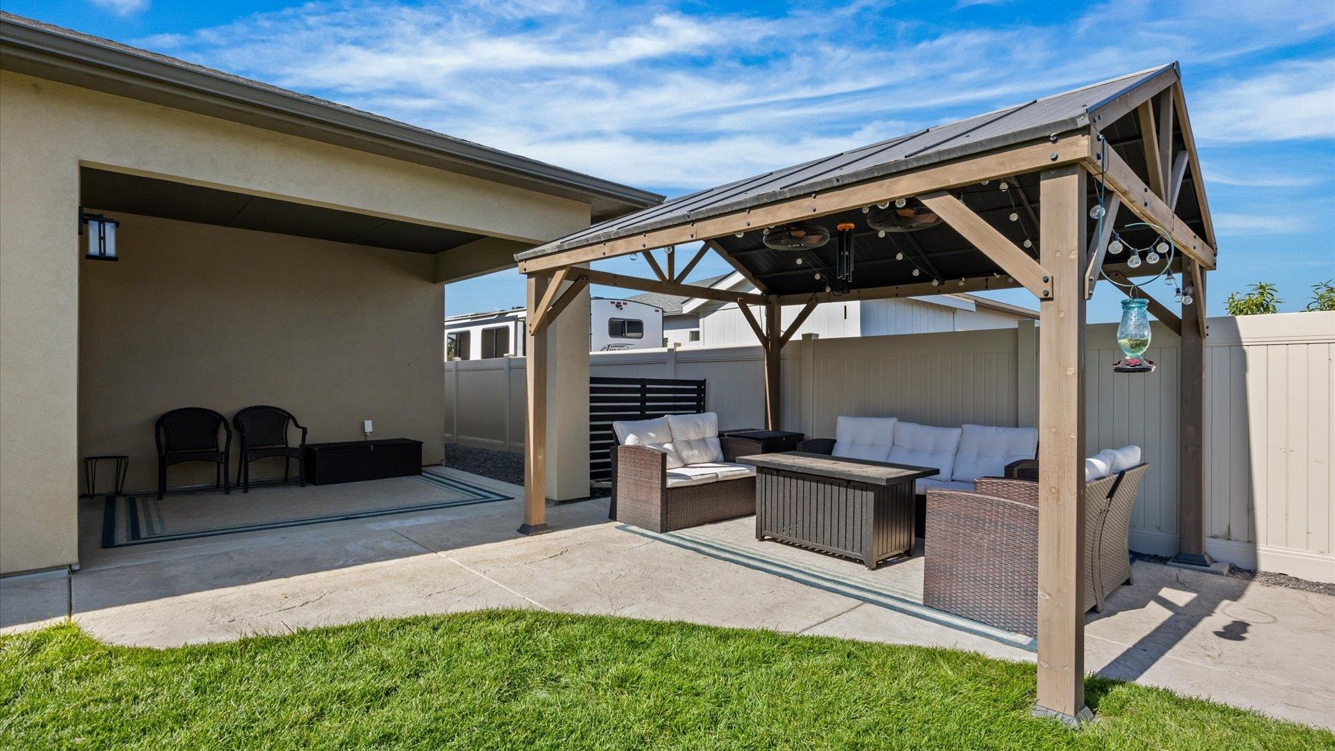 3074 Thunderhead Way