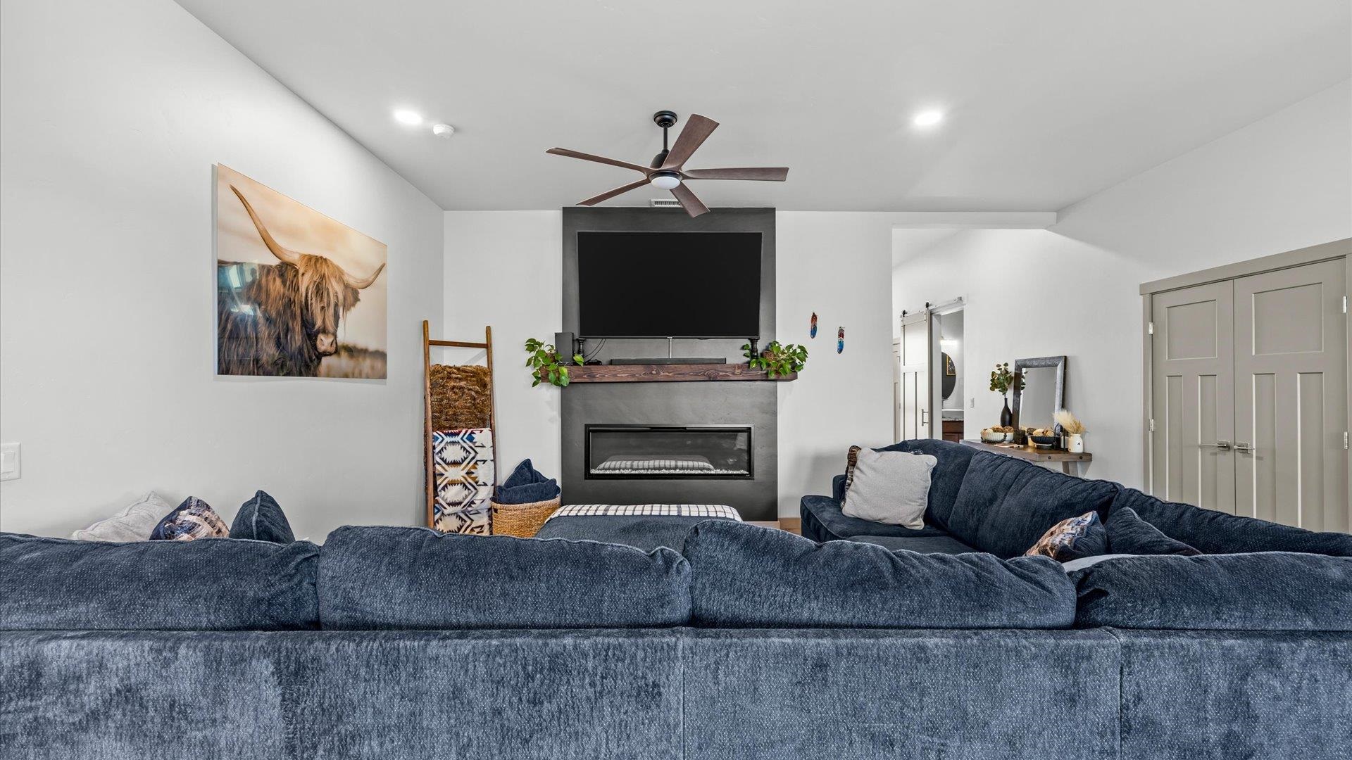 3074 Thunderhead Way