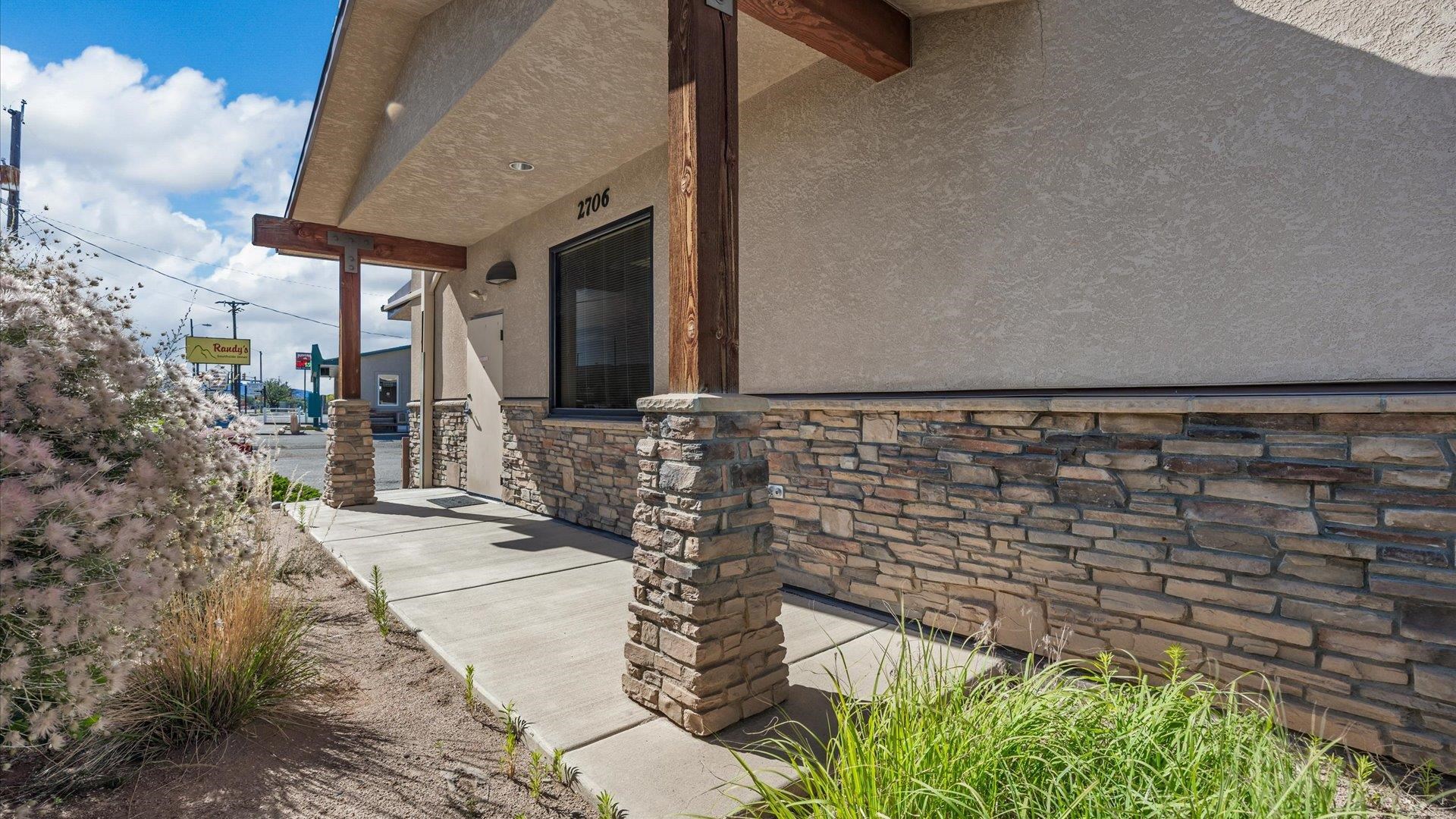 2706 Highway 50