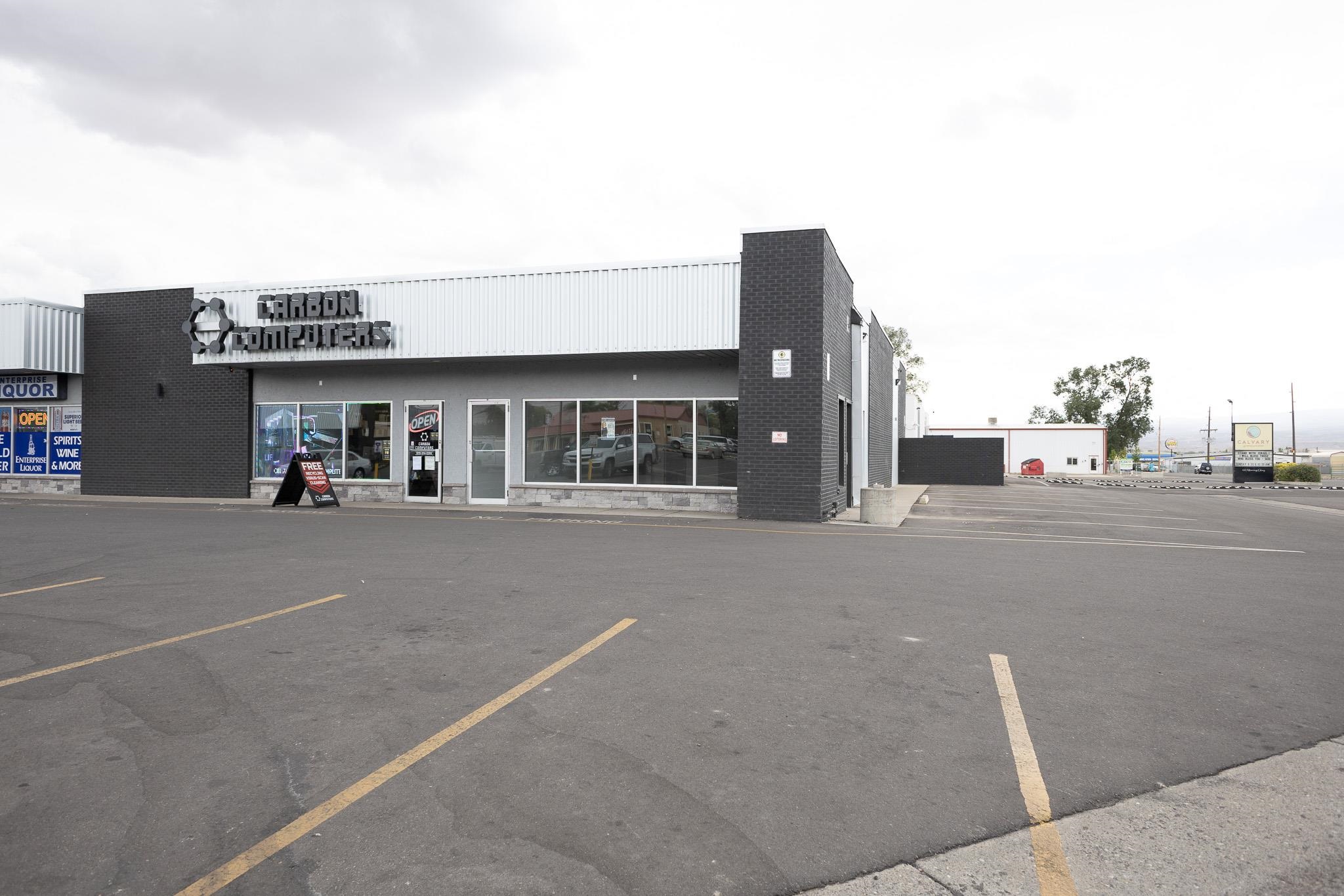 2923 North Avenue Unit: 8B
