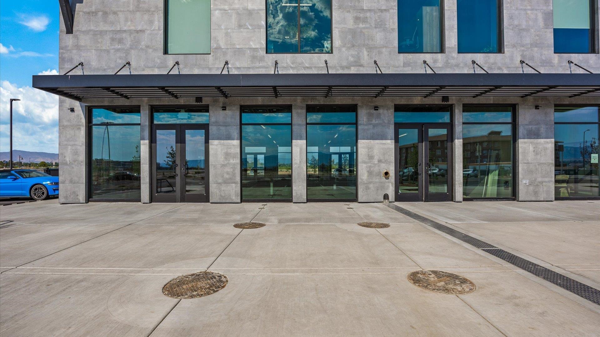 2392 Langridge Drive Unit: Suite B