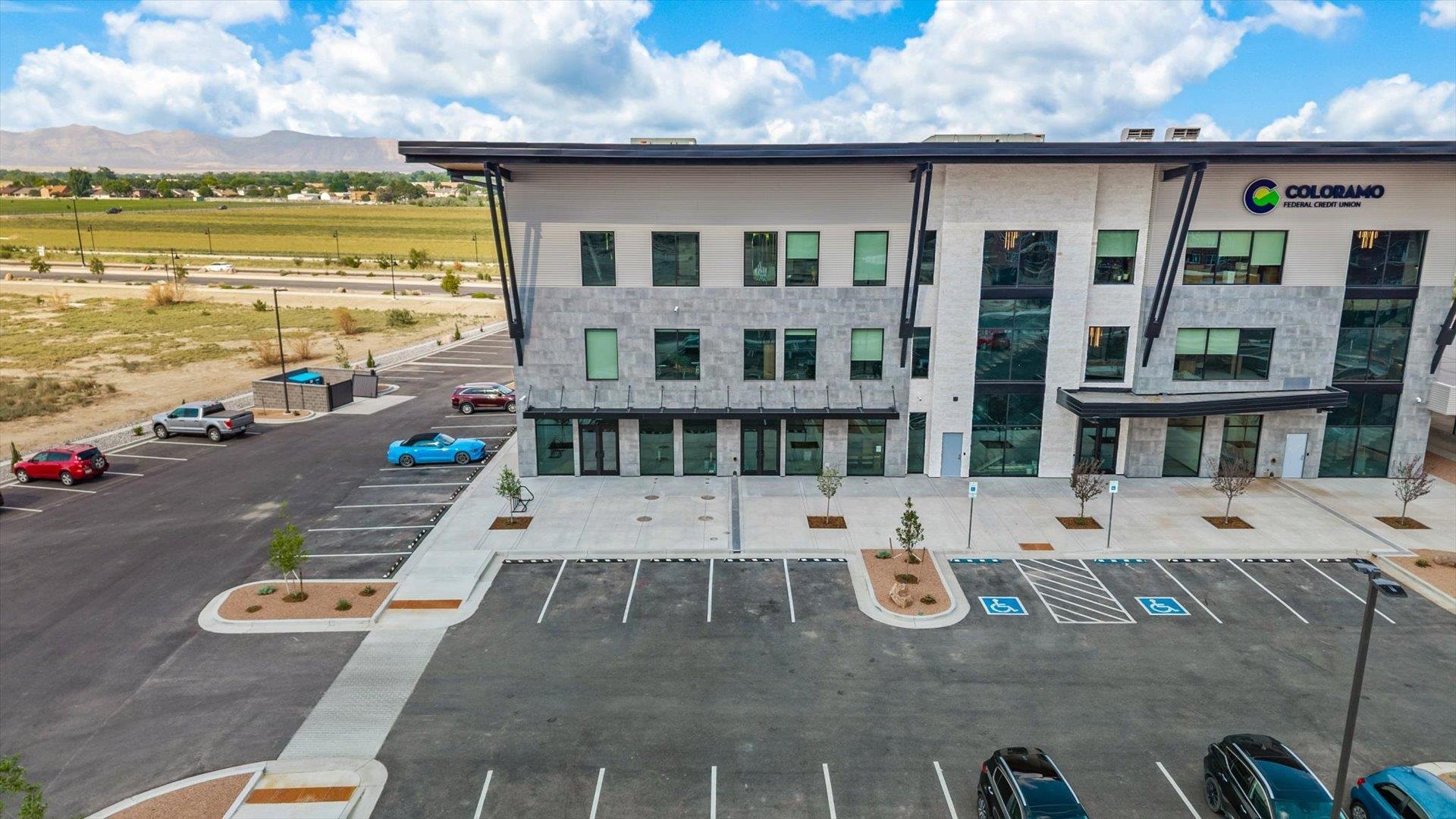 2392 Langridge Drive Unit: Suite B