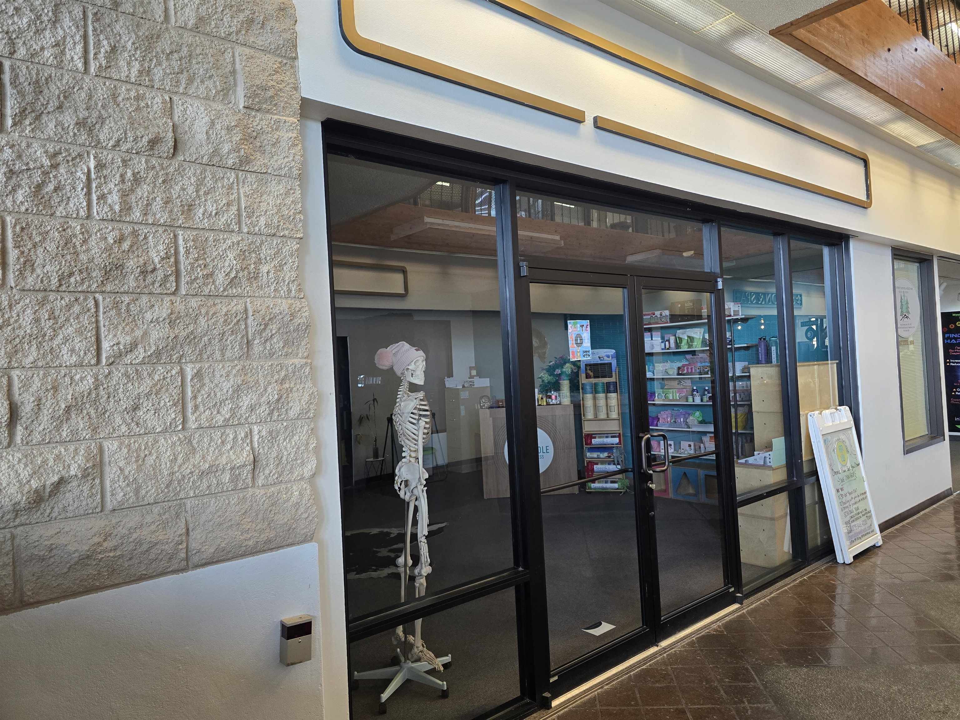 2829 North Avenue Unit: 101