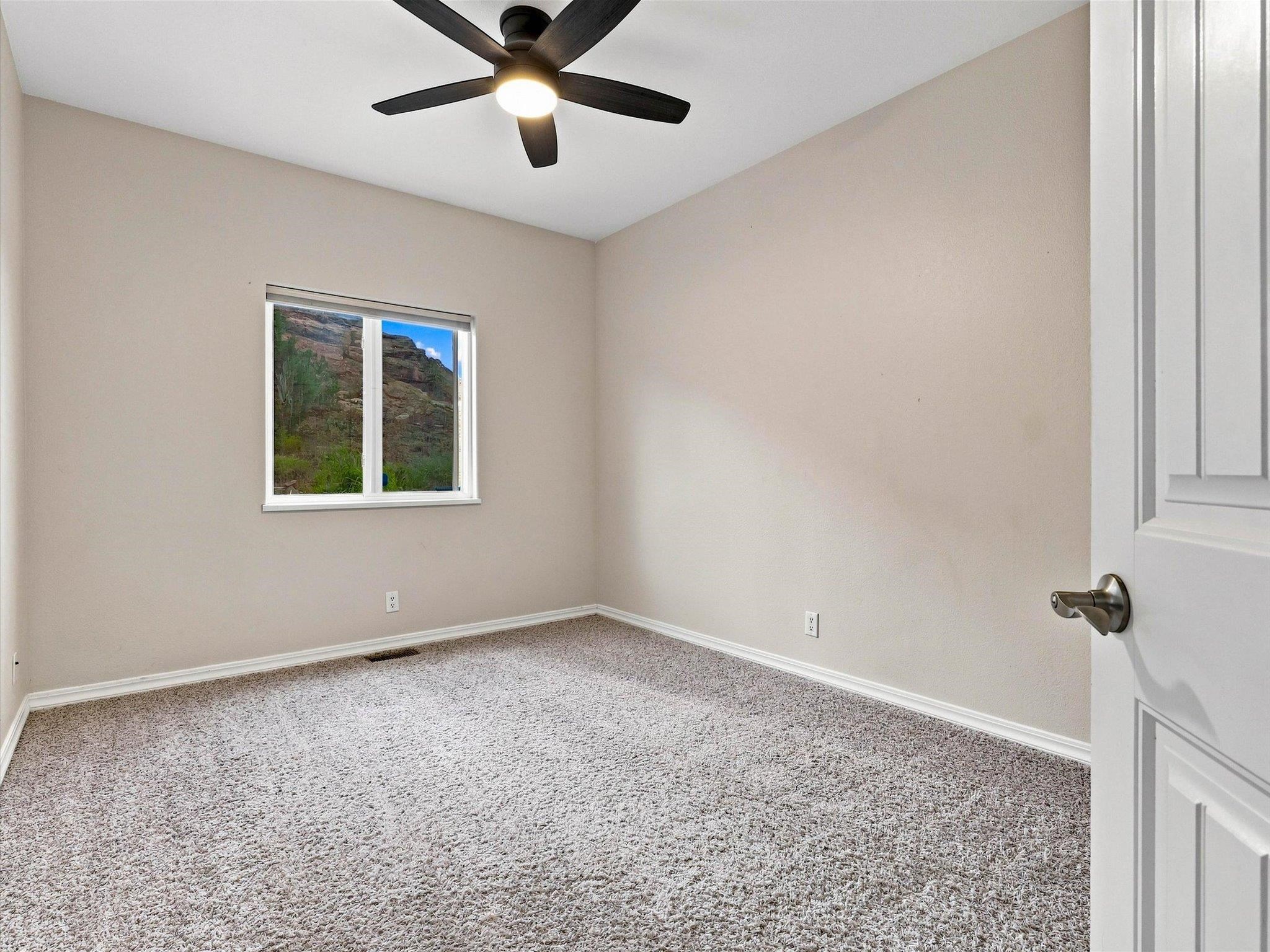 405 1/2 Rockwood Lane
