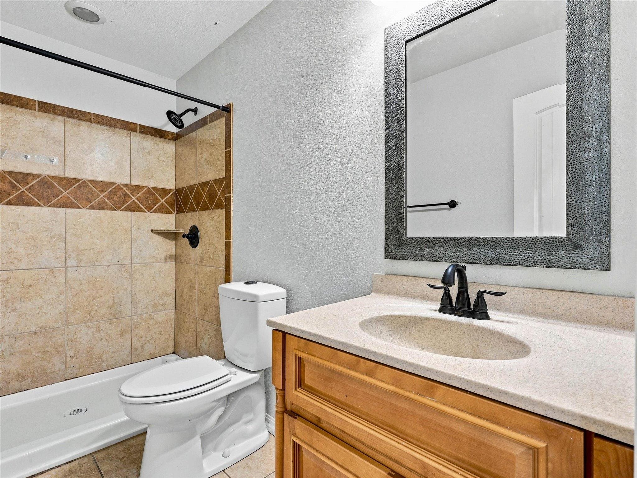 405 1/2 Rockwood Lane
