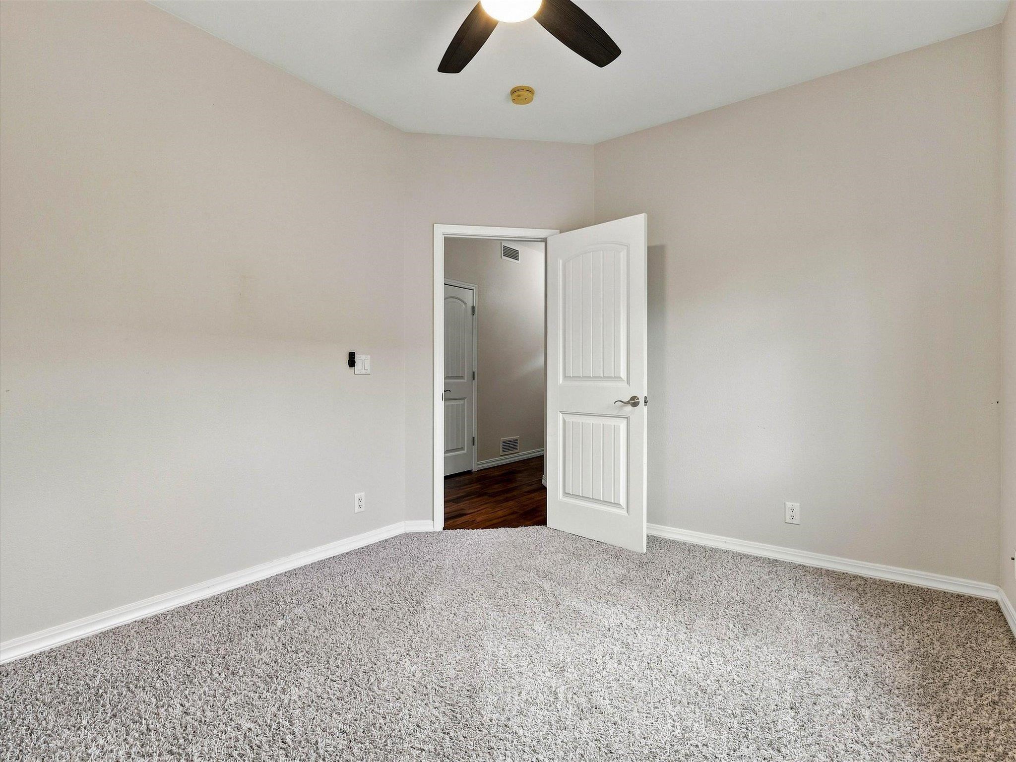 405 1/2 Rockwood Lane