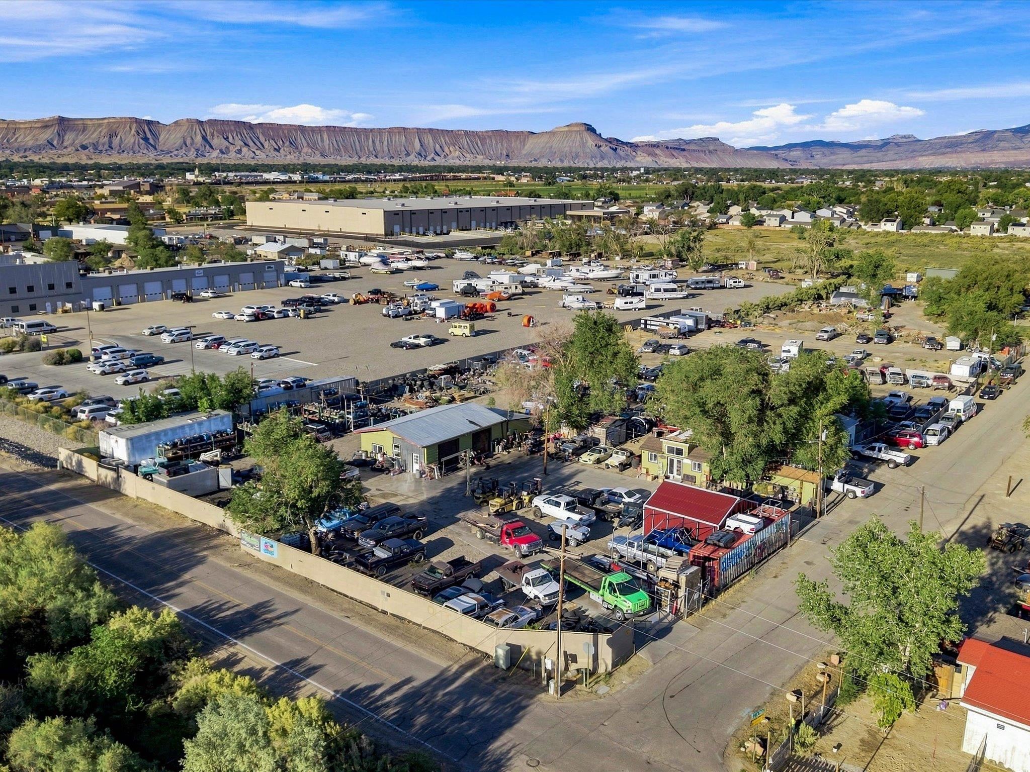 378 28 Road Unit: 2802 C 3/4 Rd, 2806 C 3/4