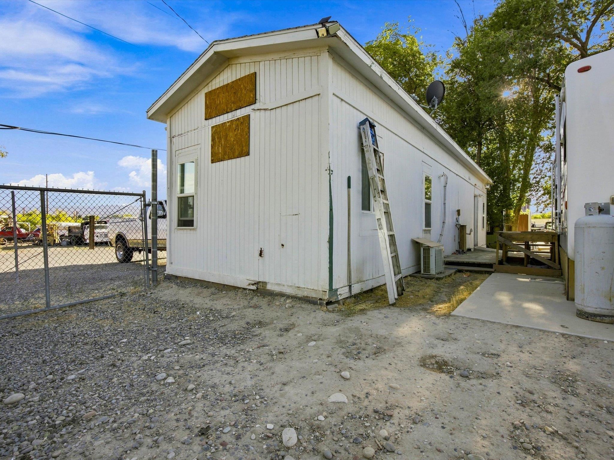 378 28 Road Unit: 2802 C 3/4 Rd, 2806 C 3/4