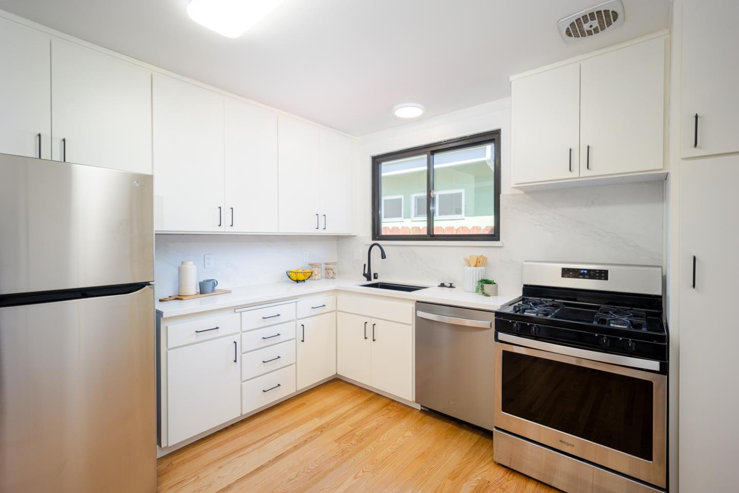 557 Joaquin DR