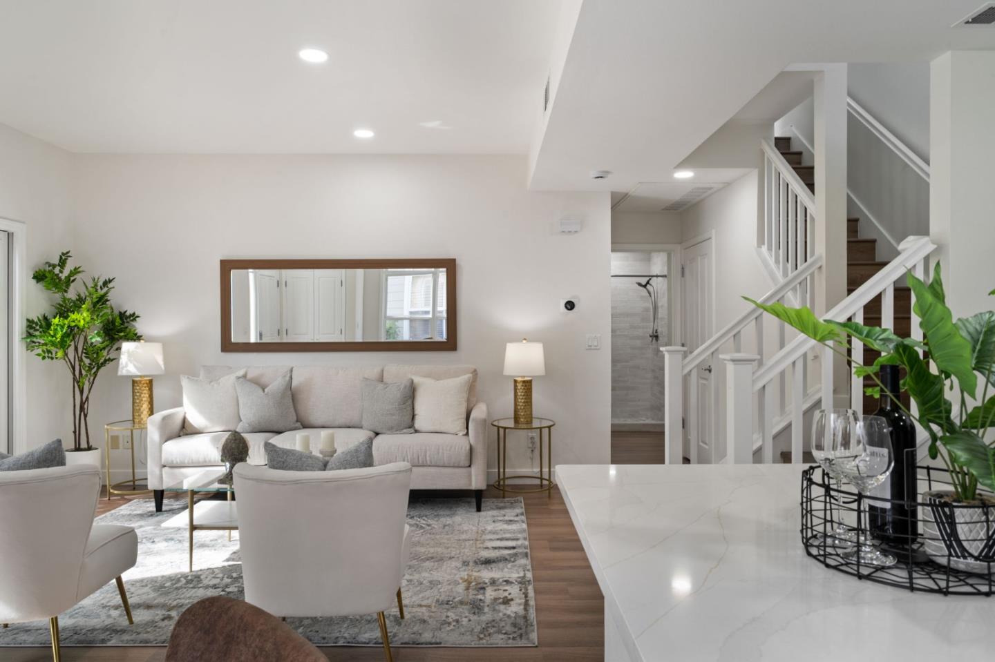 729 Cottage CT