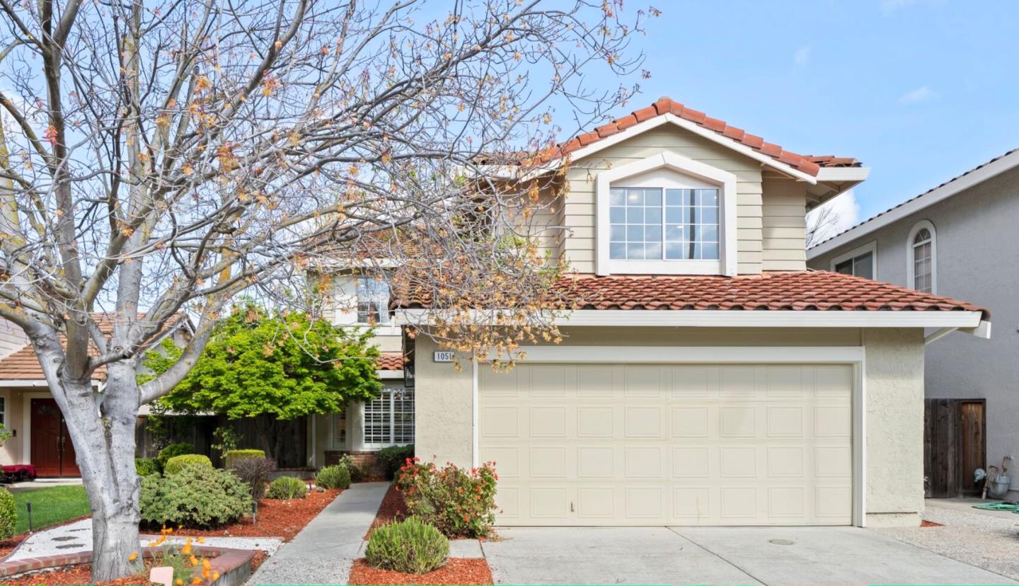 1051 Sandalwood LN