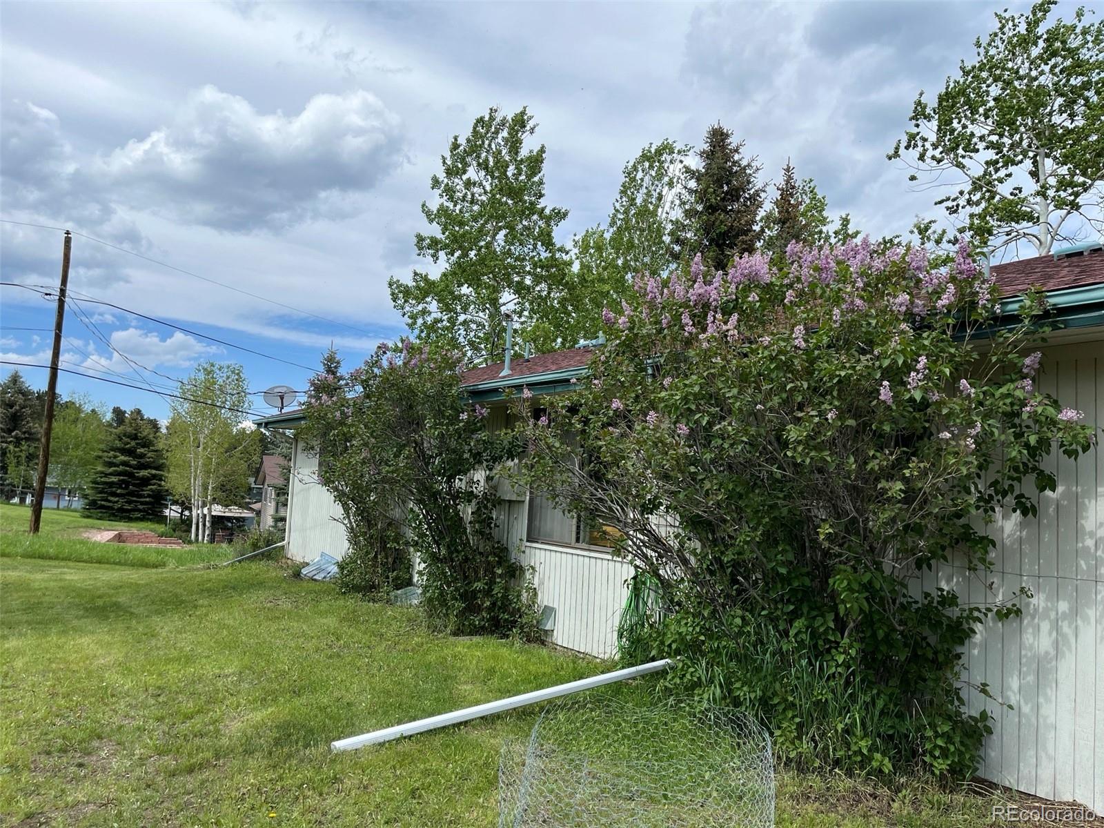 8427 S Custer Lane