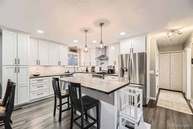 26788 Richmond Hill Road