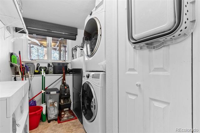 27837 Whirlaway Trail