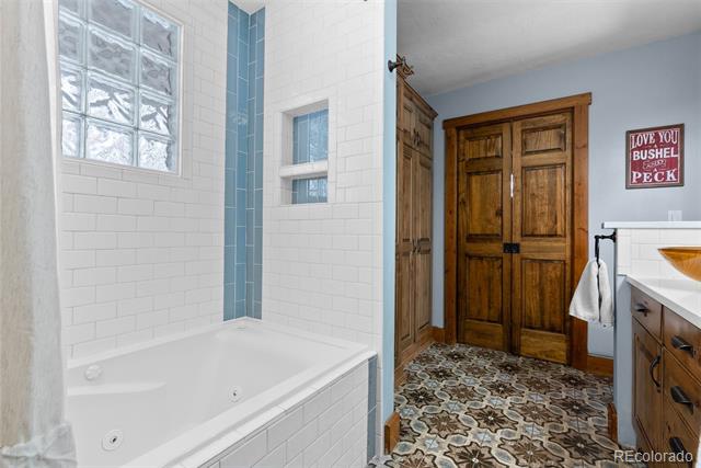 27837 Whirlaway Trail