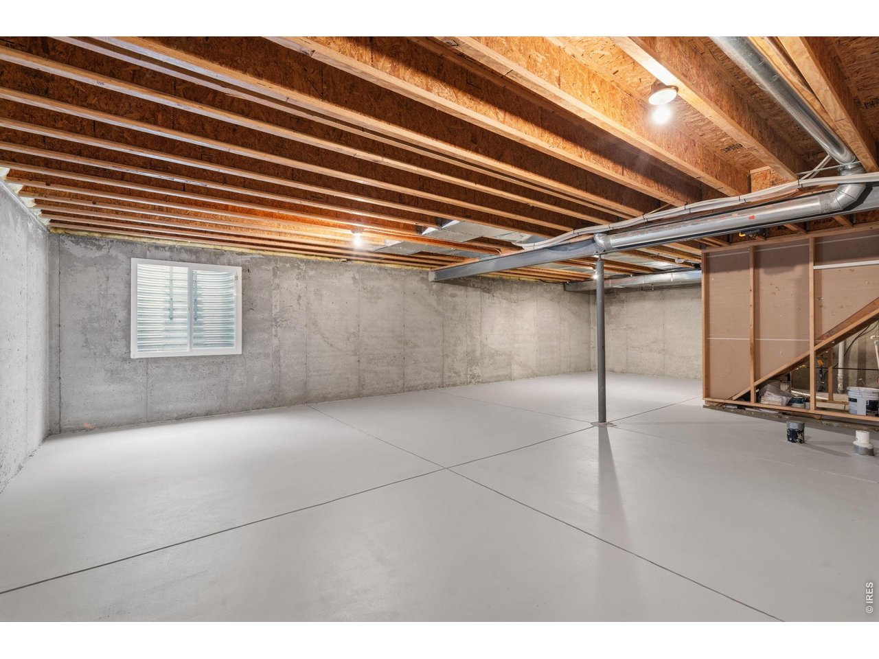 5108 Country Squire Way