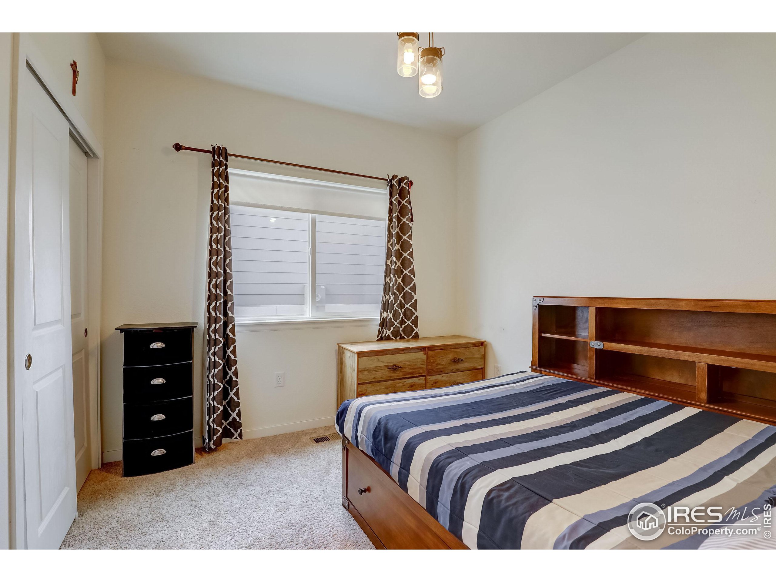 741 Village Dr