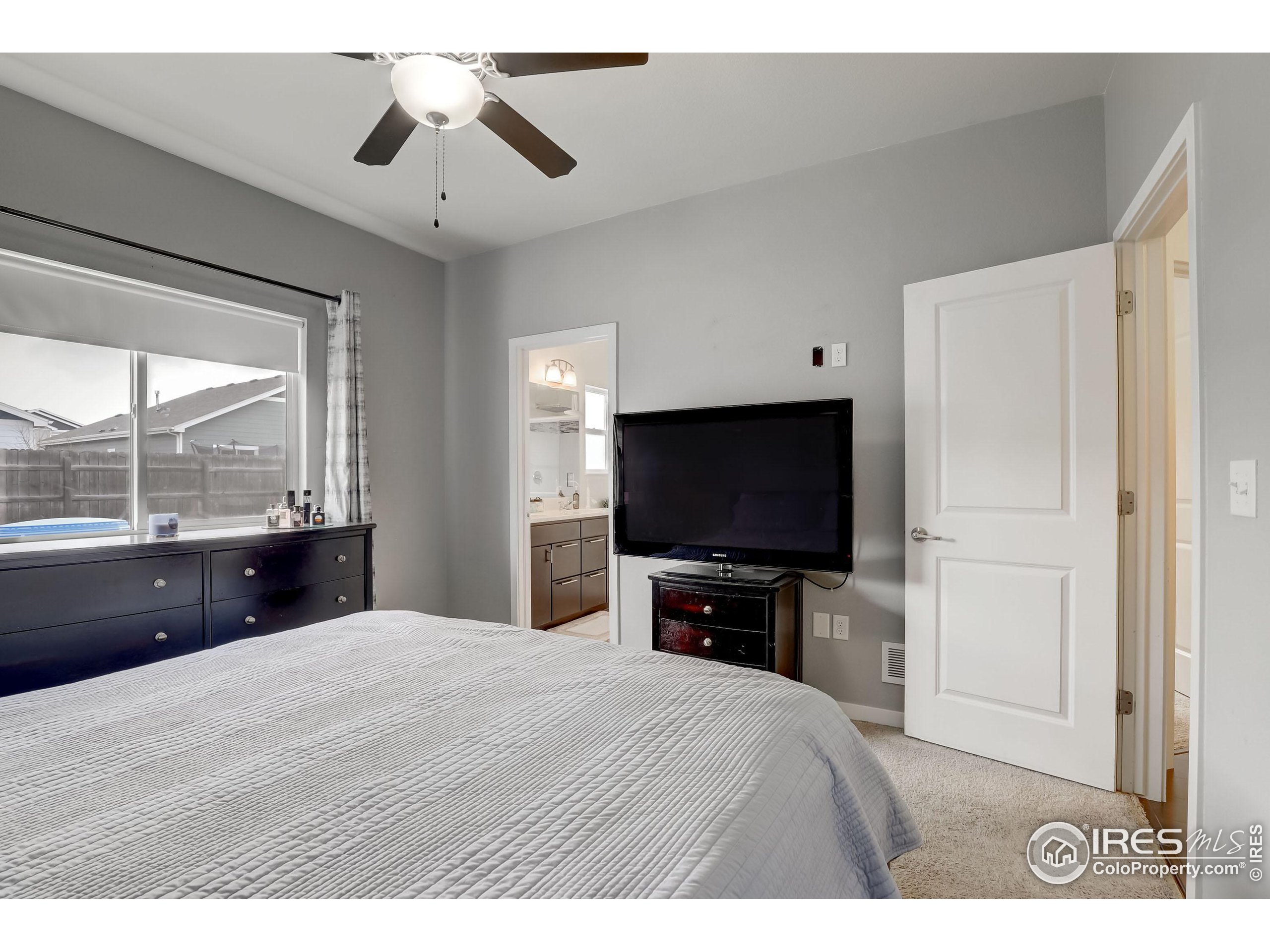 741 Village Dr