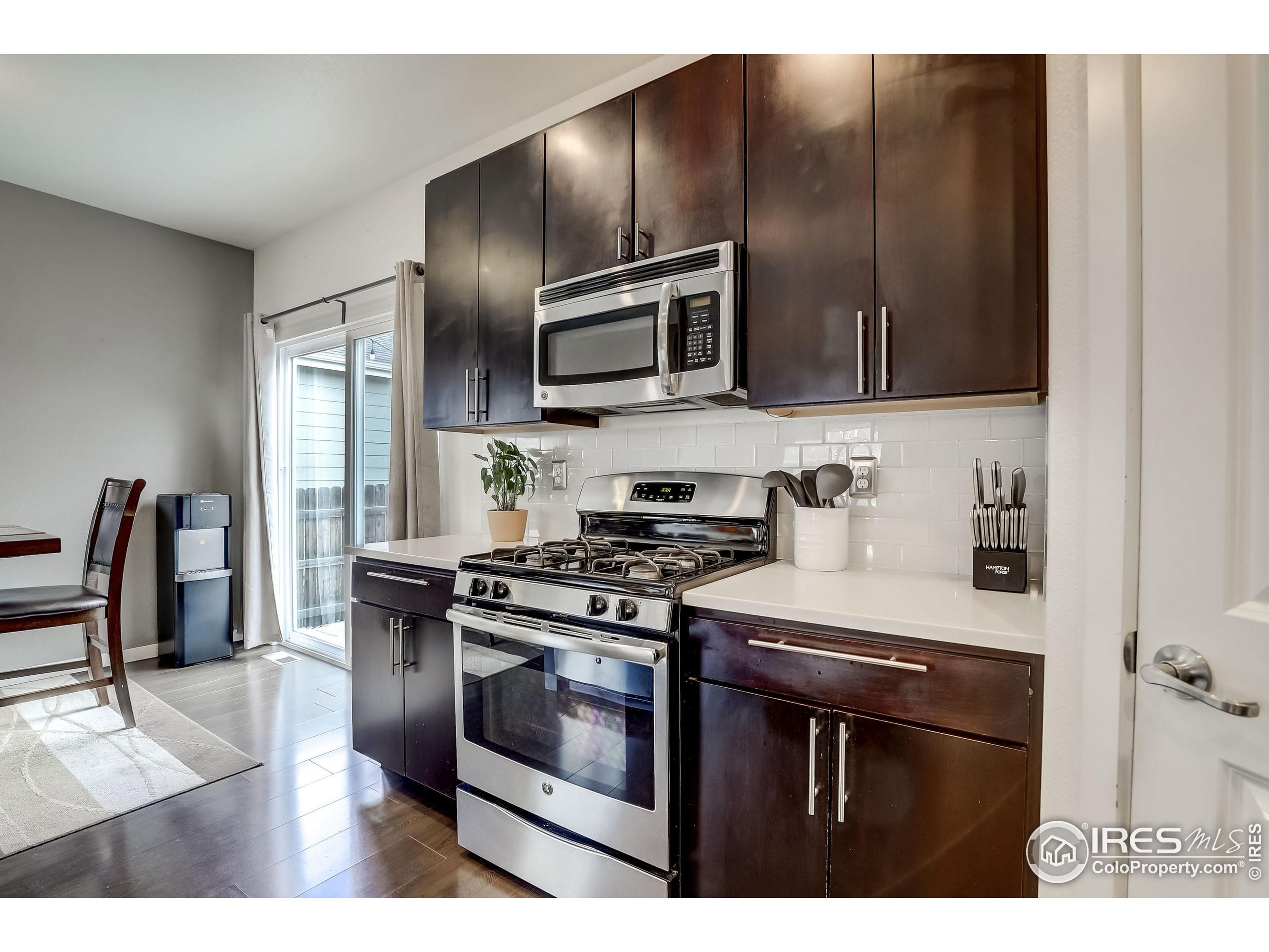 741 Village Dr