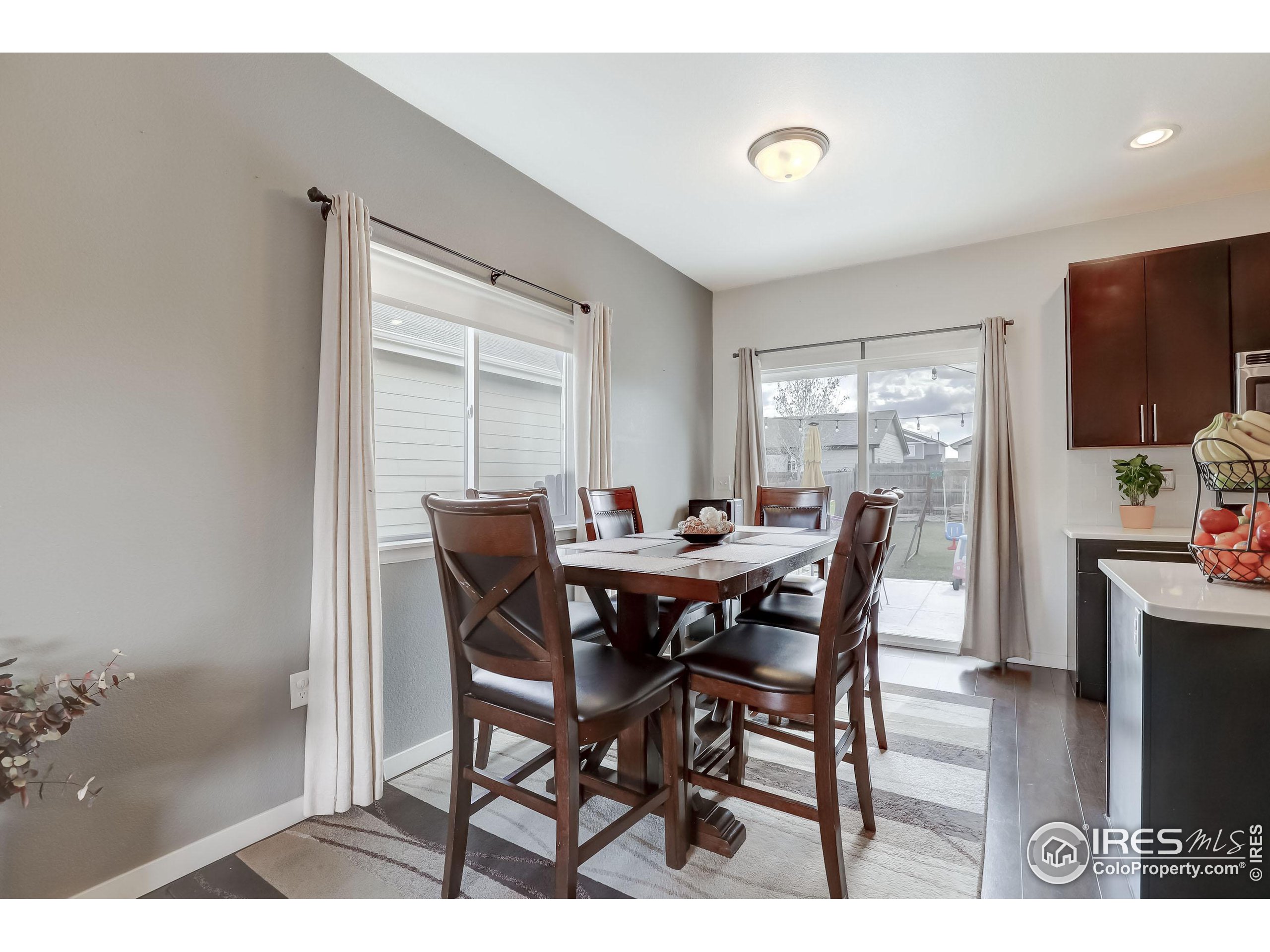 741 Village Dr