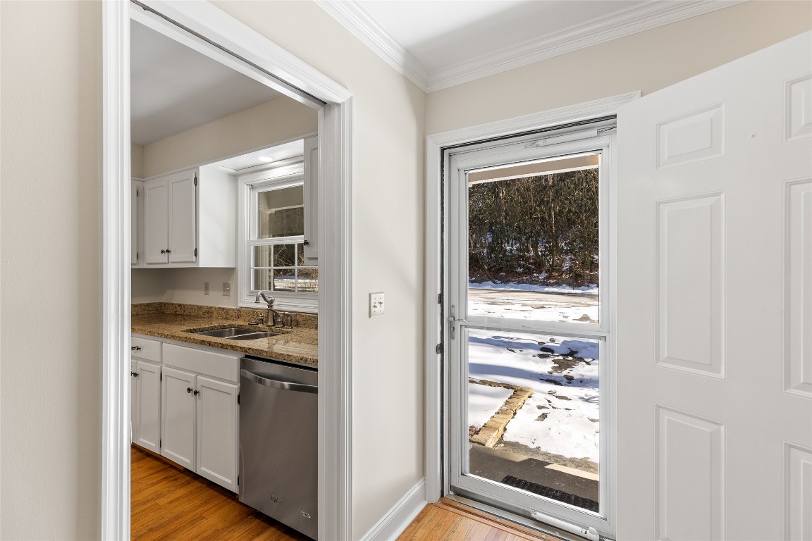 100 Williamsburg Court