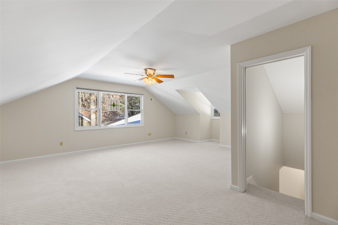 100 Williamsburg Court