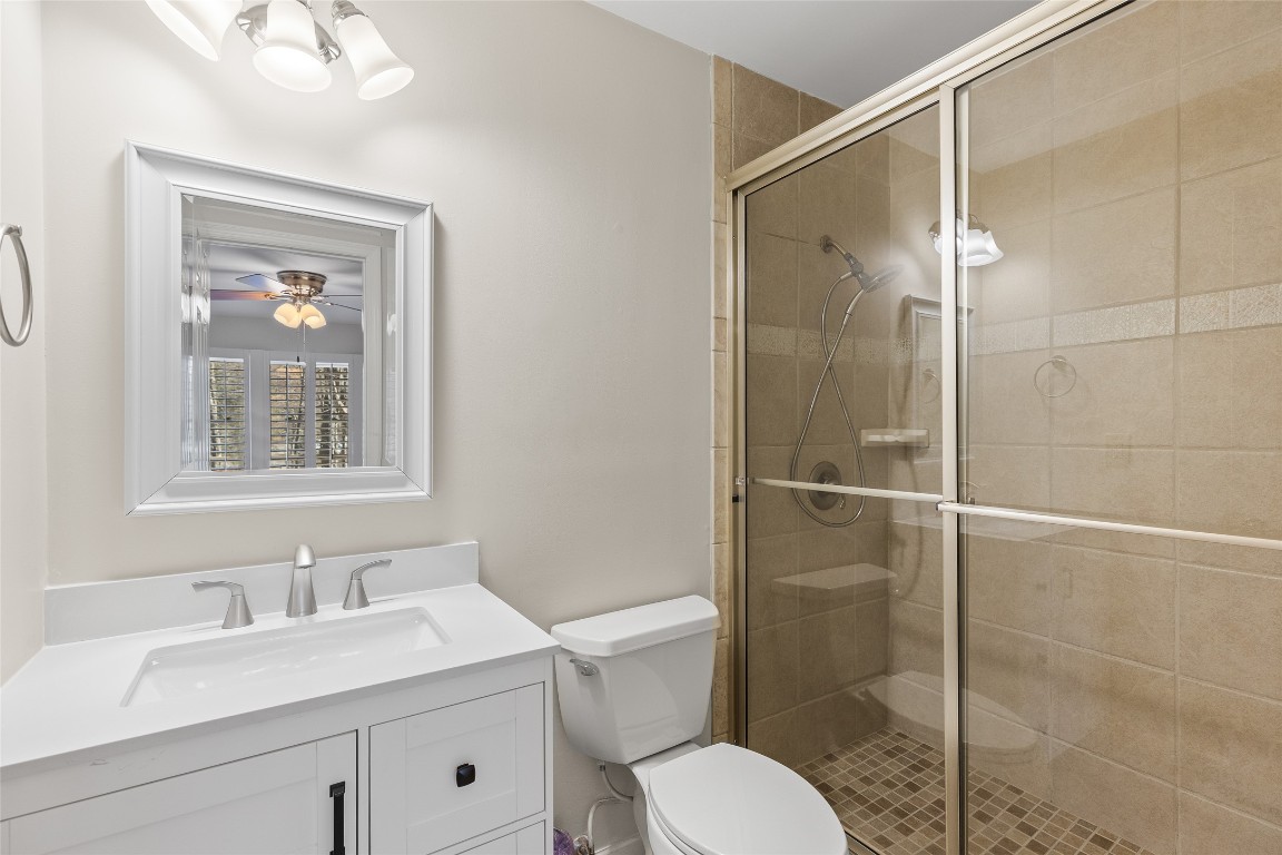 100 Williamsburg Court