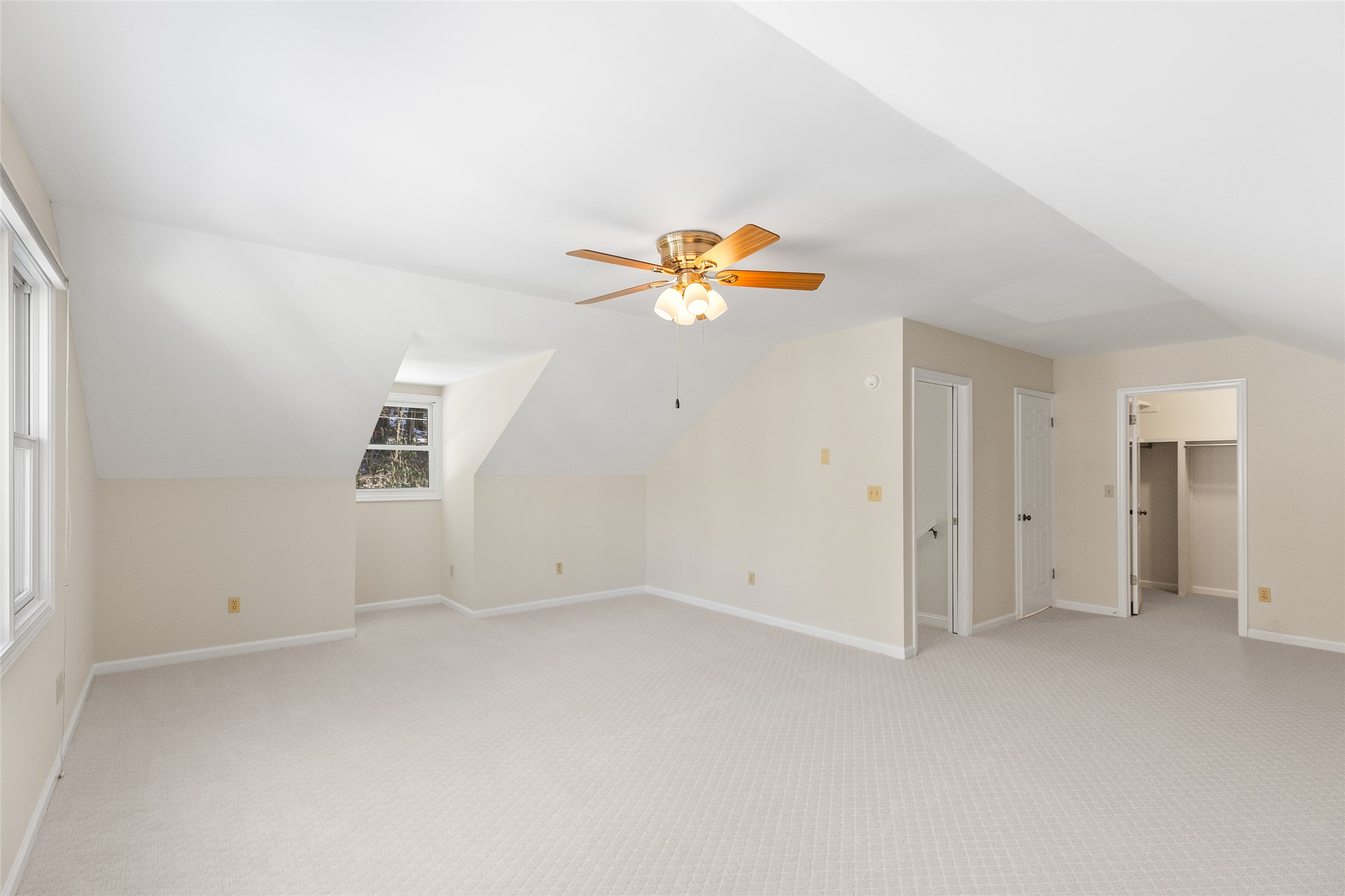 100 Williamsburg Court