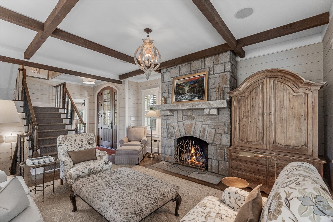 97 Old Edwards Circle