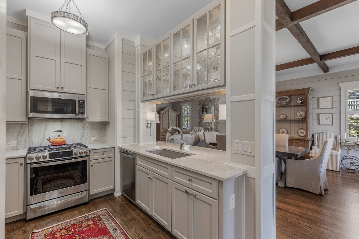 97 Old Edwards Circle