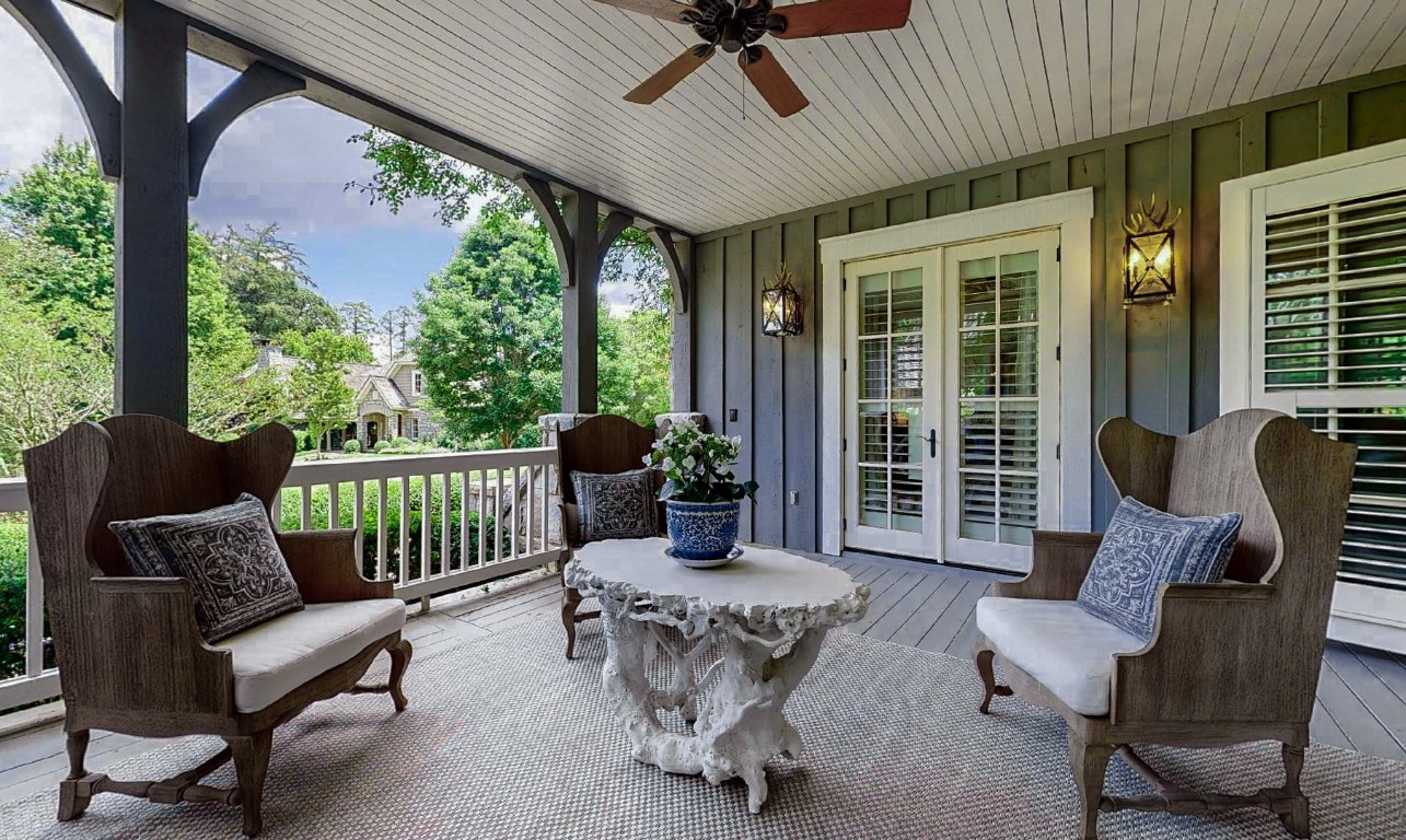 97 Old Edwards Circle