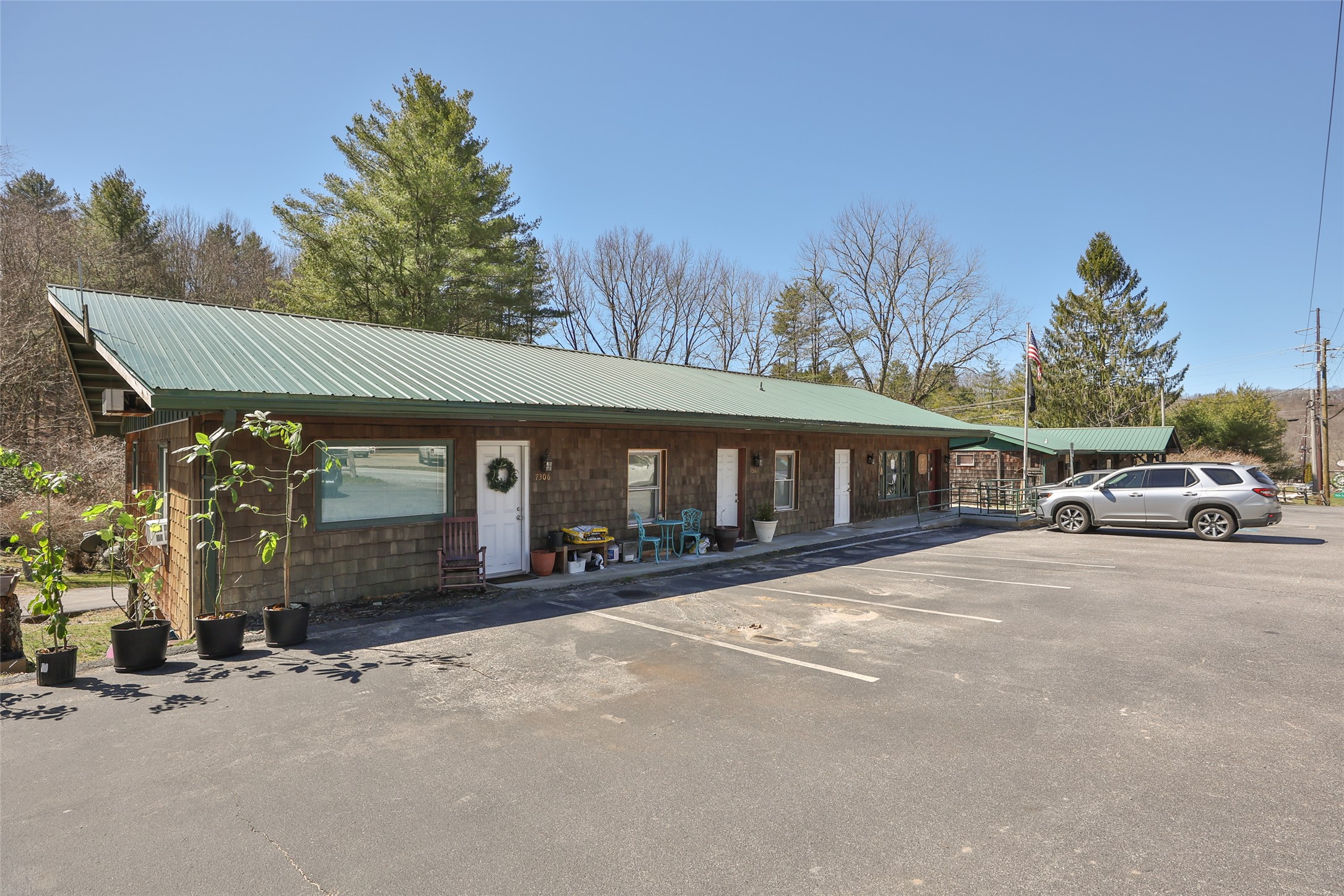 7300 Dillard Road
